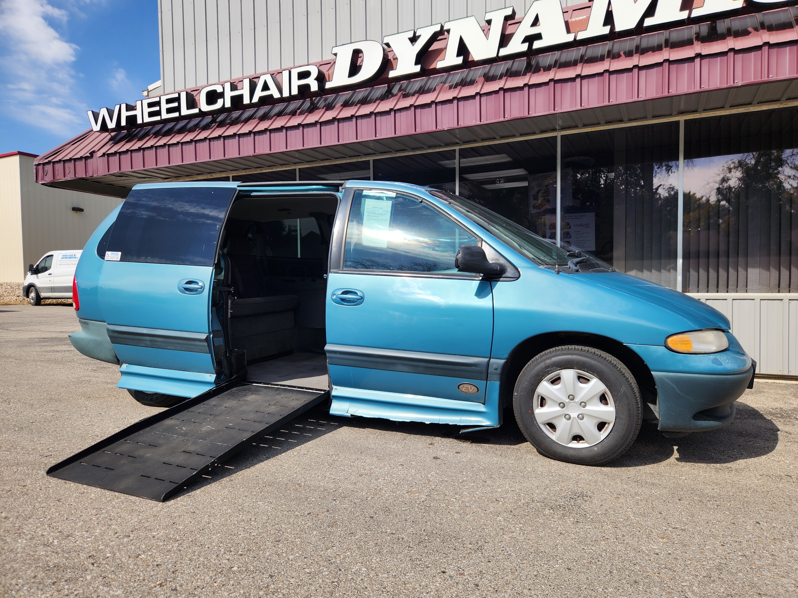 1999 Dodge Grand Caravan SE's photo