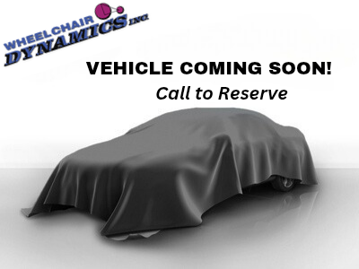 2025 Toyota Sienna LE's photo