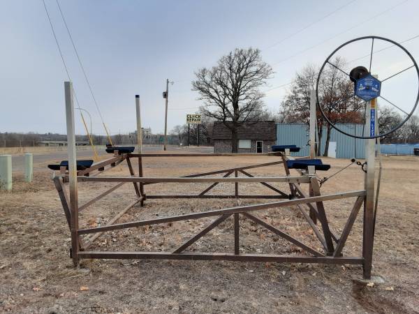 2099 Vibo 2400lb Pontoon Cantilever Lift For Sale In Elk River Mn Riverview Sports Marine Elk River Mn 763 441 1799