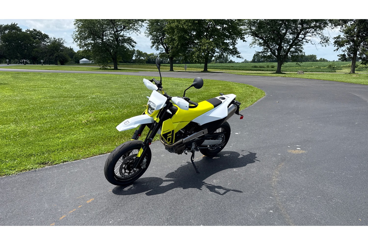 2026 Husqvarna Supermoto 701 for Sale in Charleston, IL