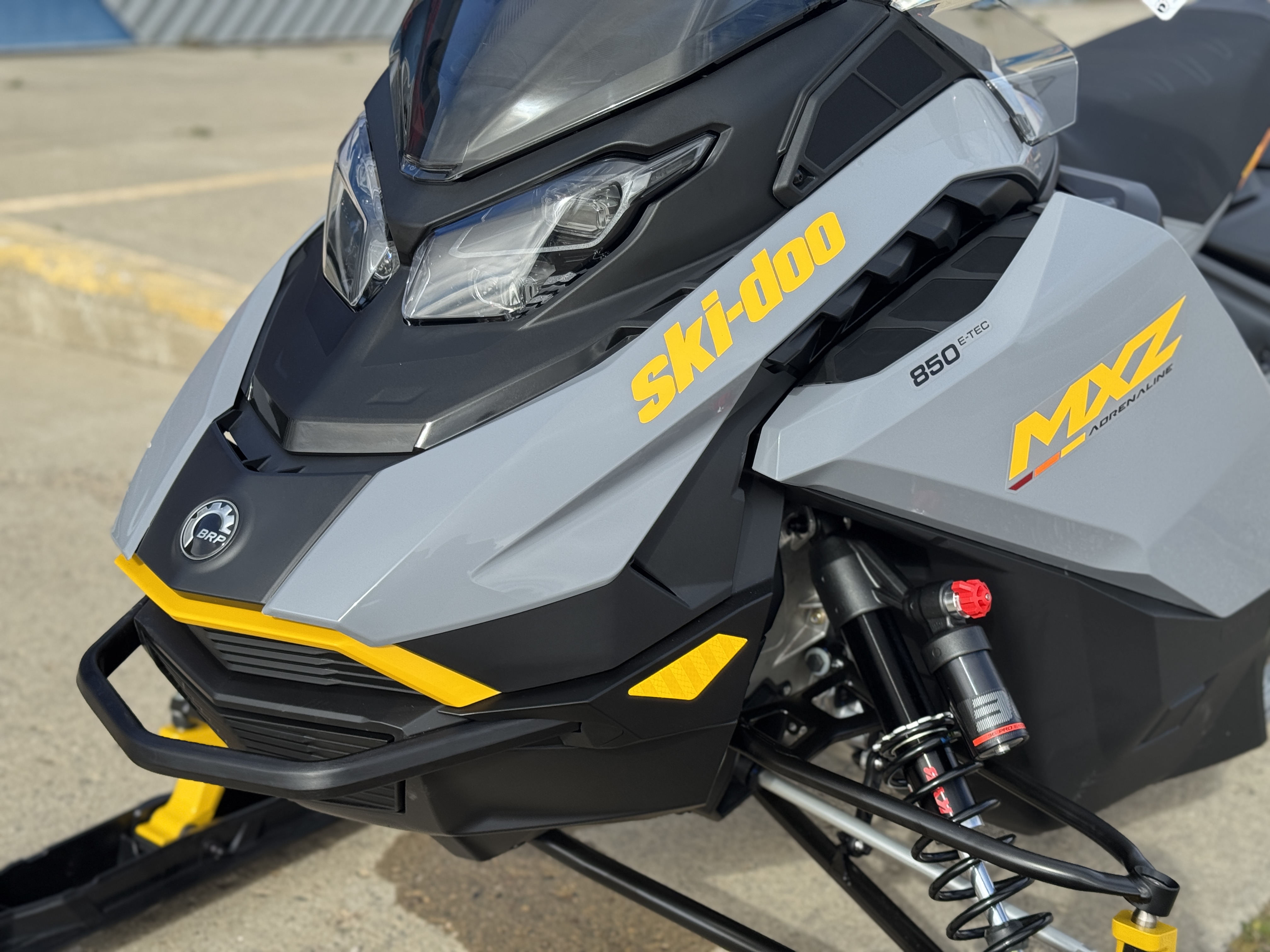 2026 Ski-Doo MXZ® Adrenaline Blizzard Package 850 E-TEC® 137 1.25