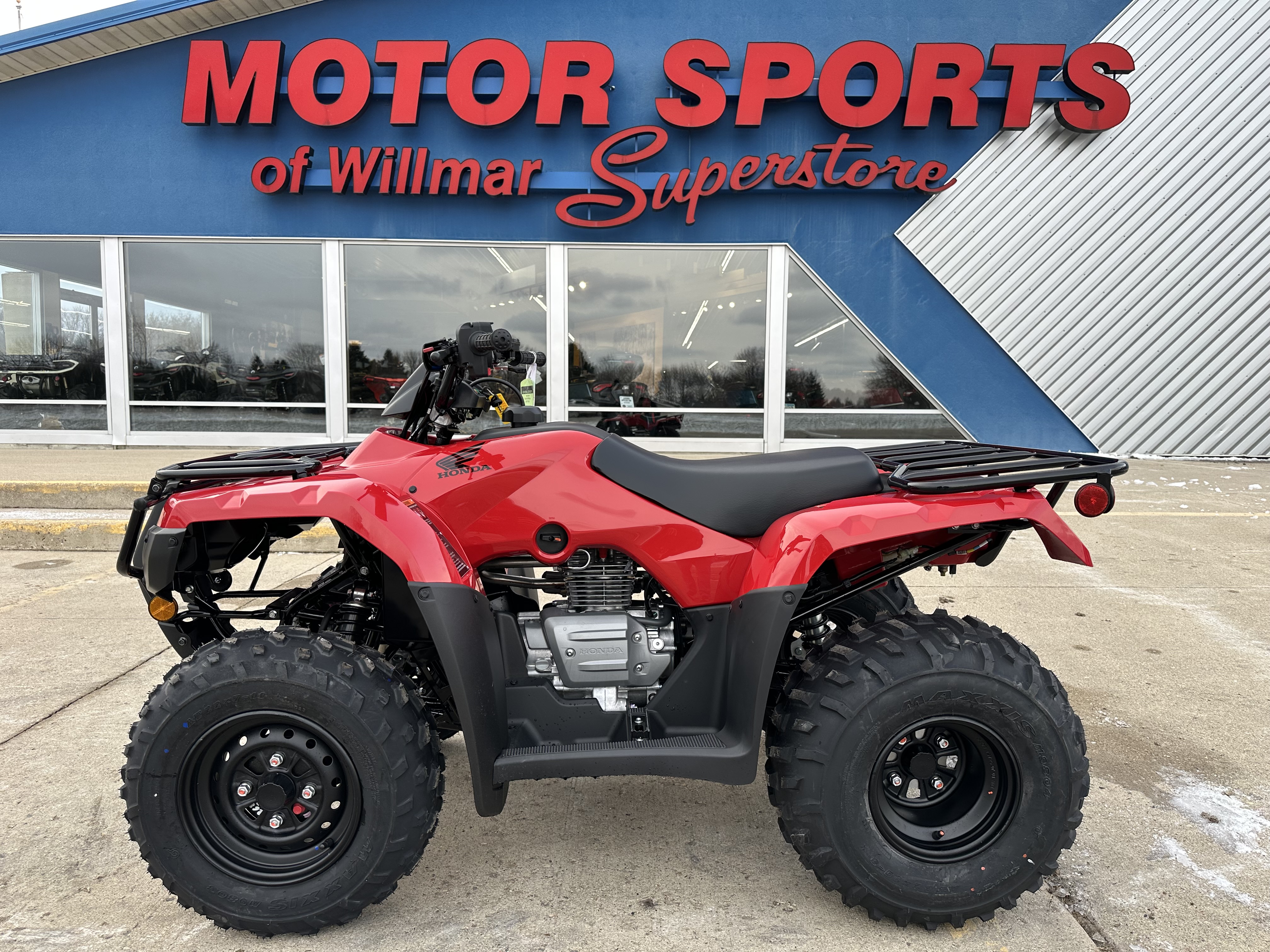 2026 Honda FourTrax Recon in HERO RED — front three-quarter view