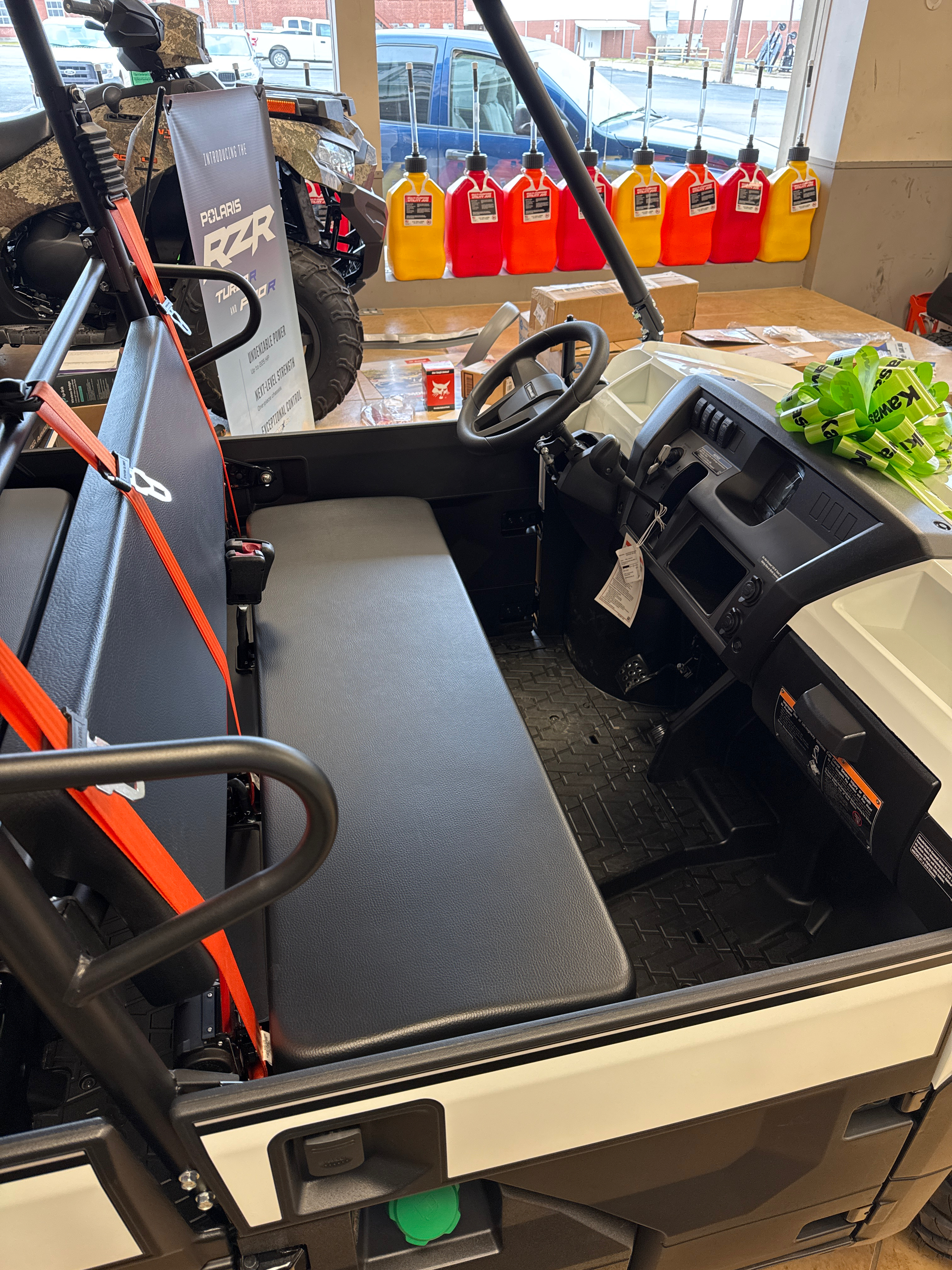 2024 Kawasaki Mule™ PRO-DXT™ Diesel FE EPS - Photo 3