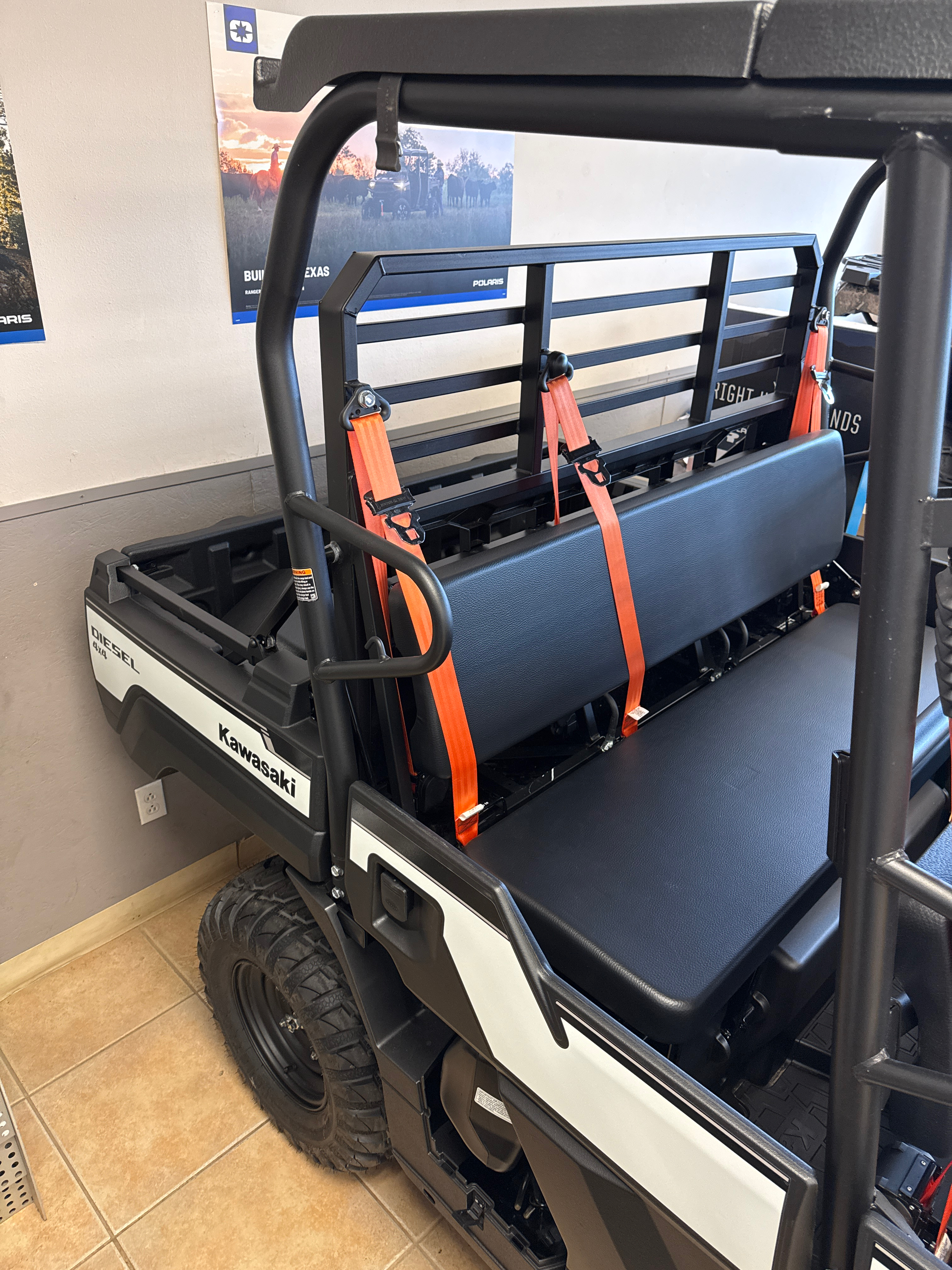 2024 Kawasaki Mule™ PRO-DXT™ Diesel FE EPS - Photo 2