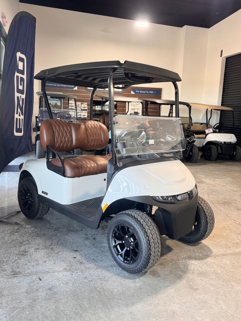 2027 E-Z-GO RXV 2 Freedom Elite Lithium