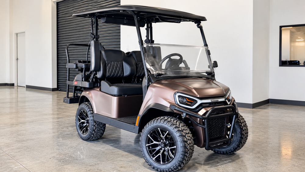 2027 E-Z-GO Liberty 4 XTL ELiTE Lithium Powertrain — photo 1