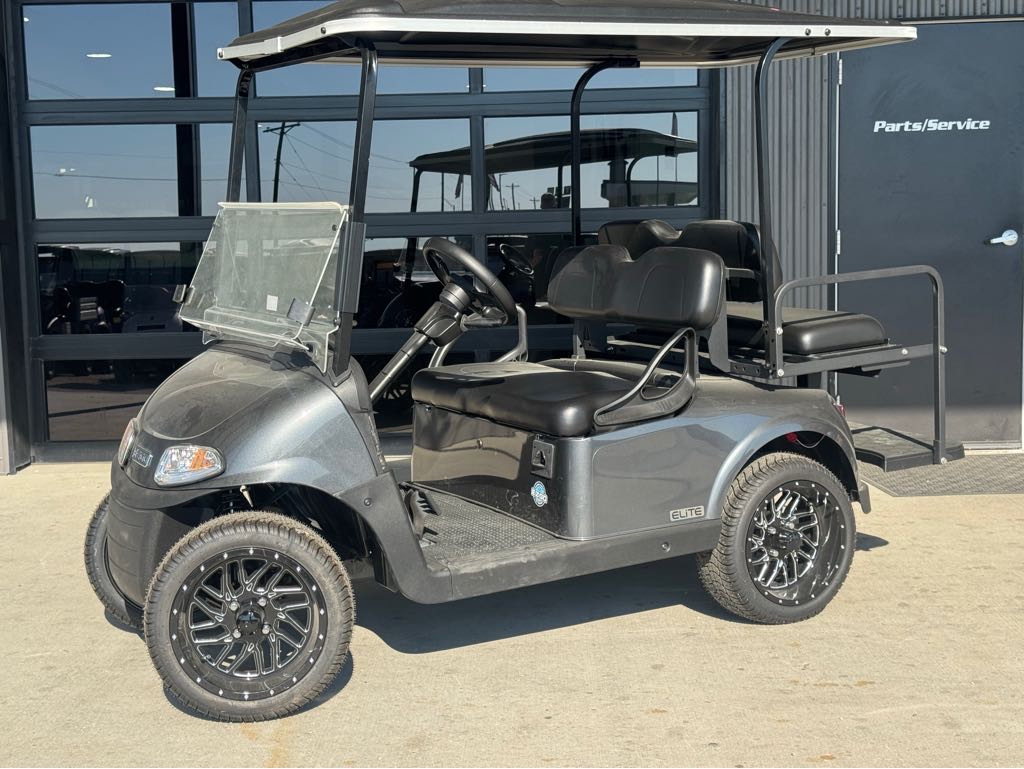 2021 E-Z-GO Freedom RXV ELiTE Lithium — photo 1