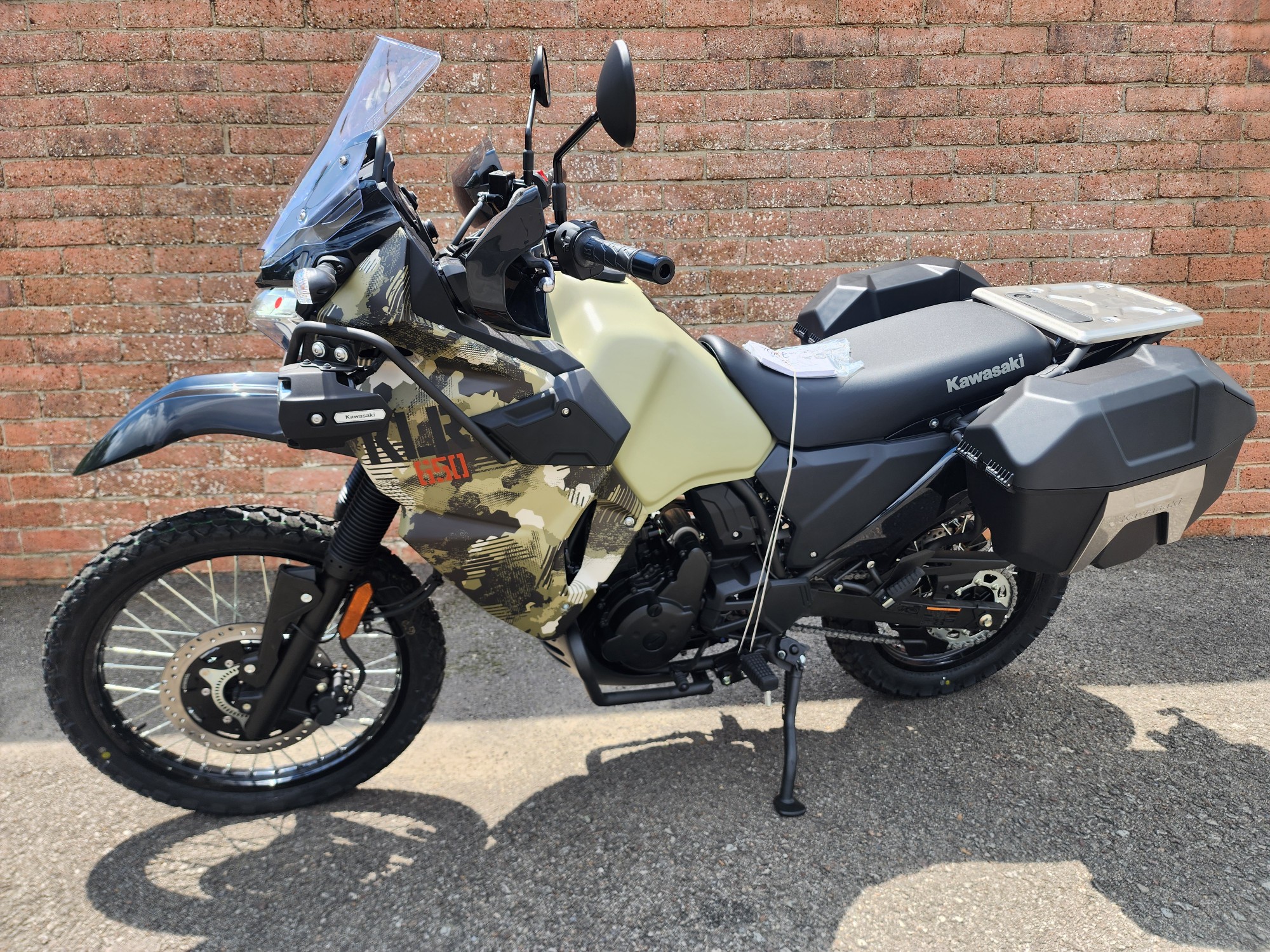 とむとむ Yoshimura AT-2 3/4 Slip-On Exhaust | Kawasaki ZX6R 2019+