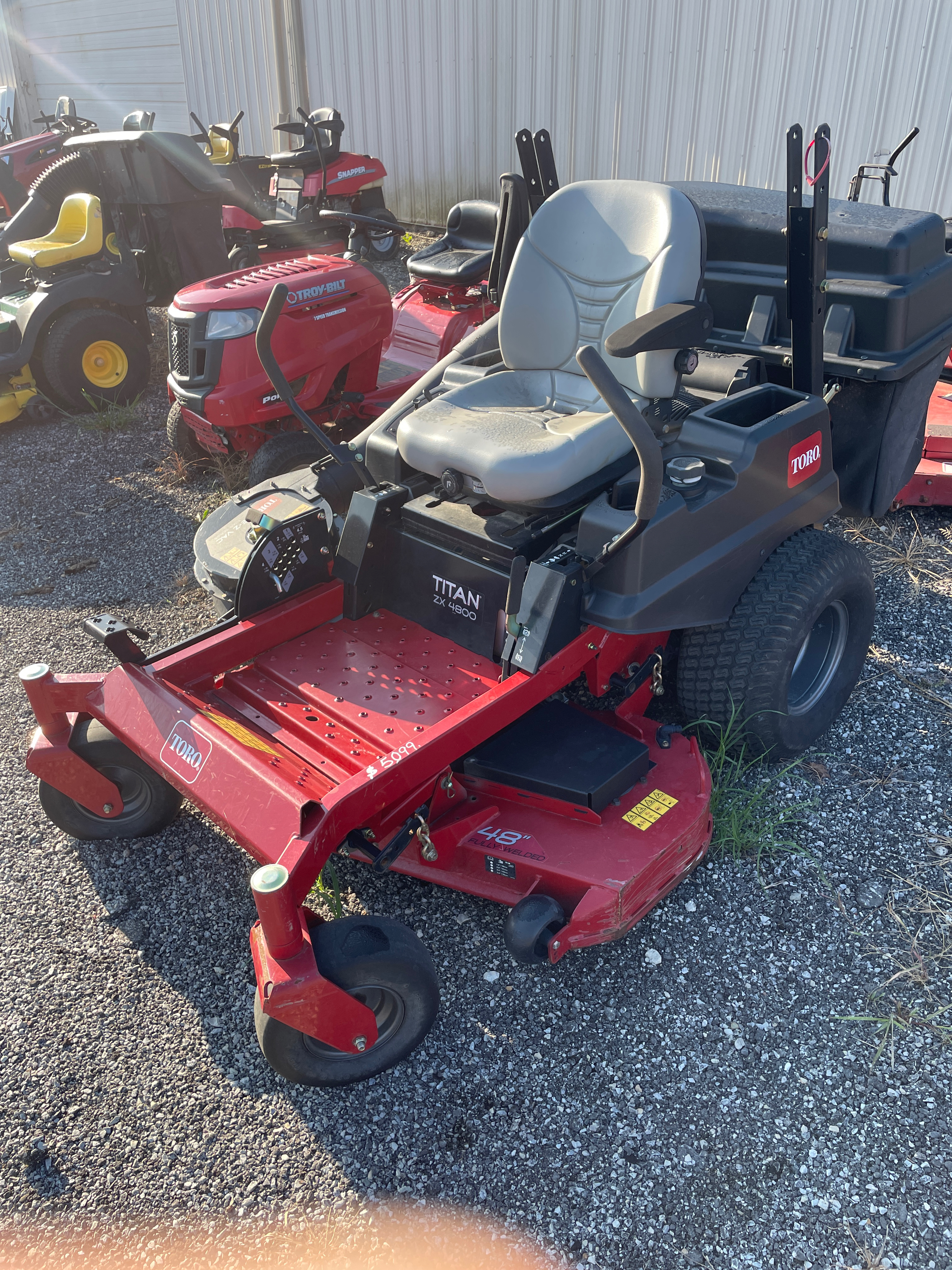 Commercial Lawn Mowers from John Deere and Toro Roudebush