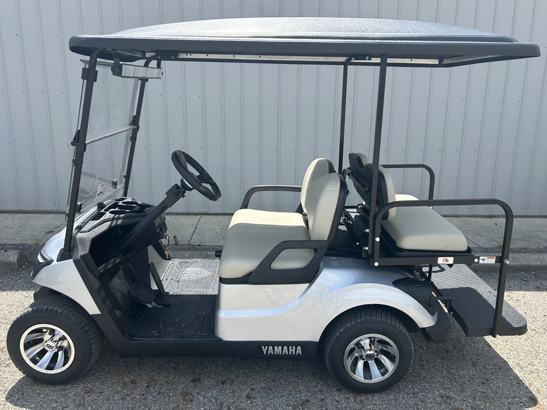2021 Yamaha Drive 2 - Street Legal - EFI - Gas