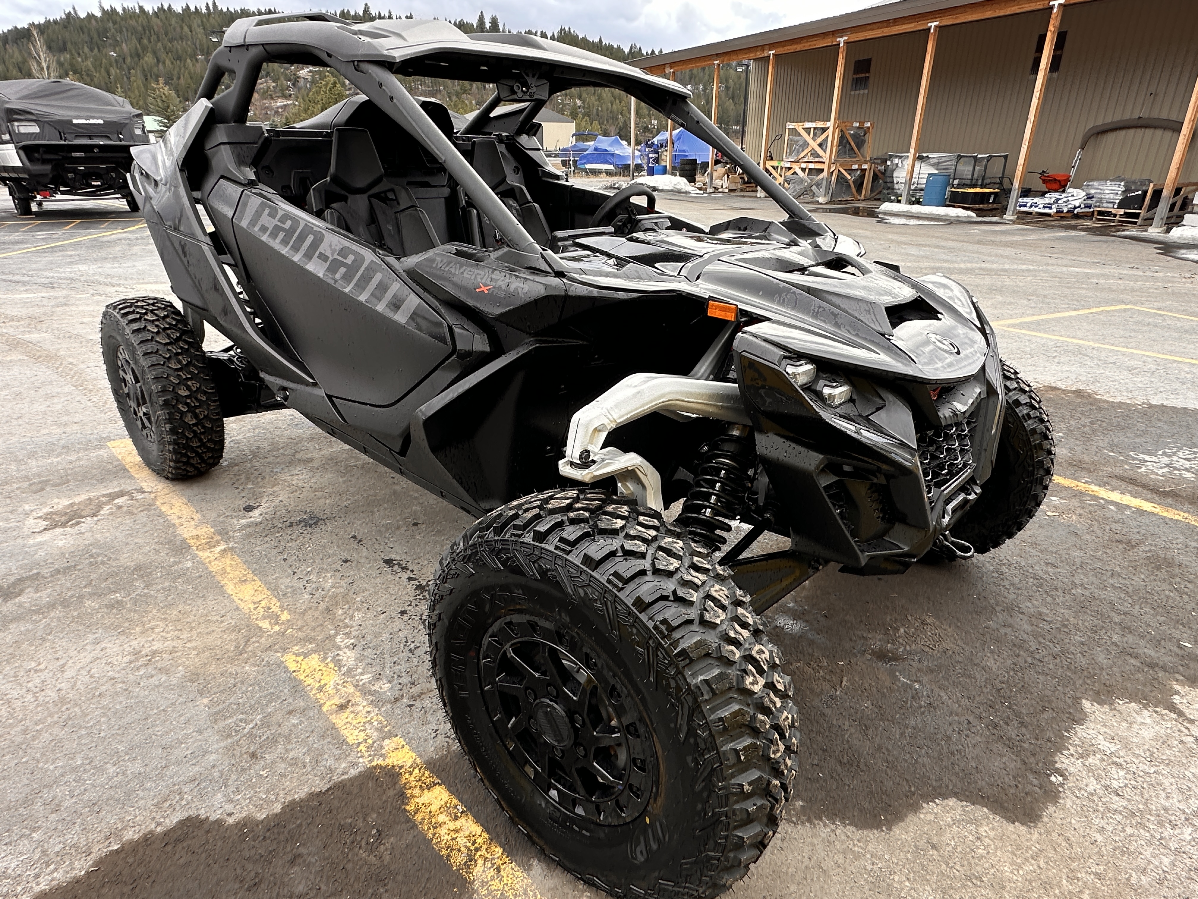 Can-Am Maverick R X RS Image