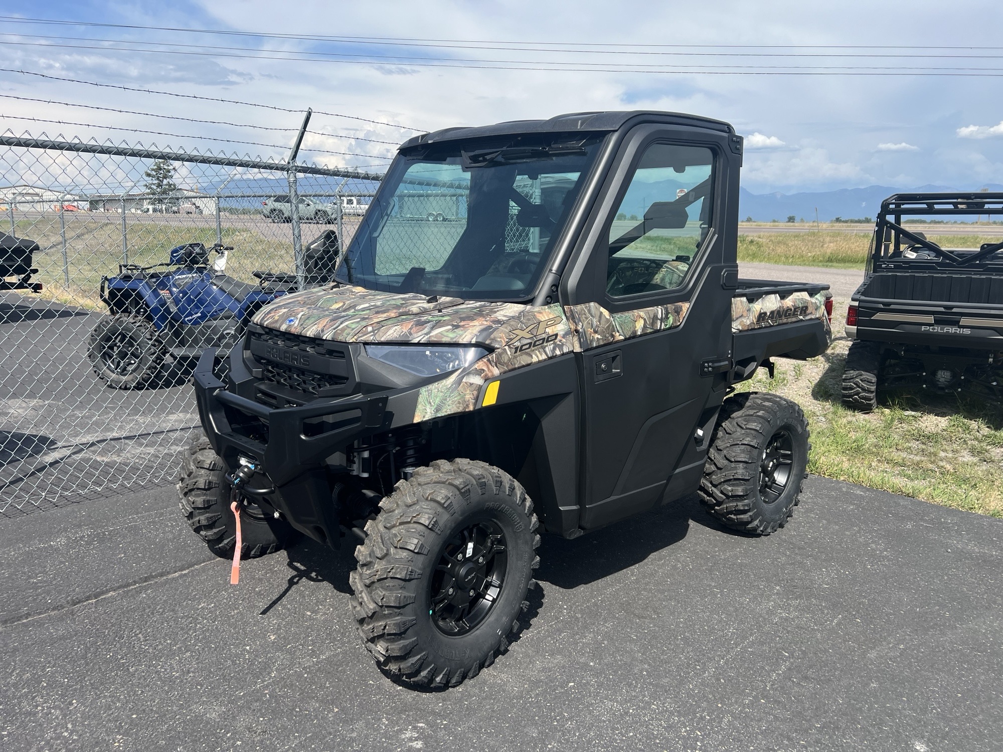 Polaris RZR XP 1000 Premium Image