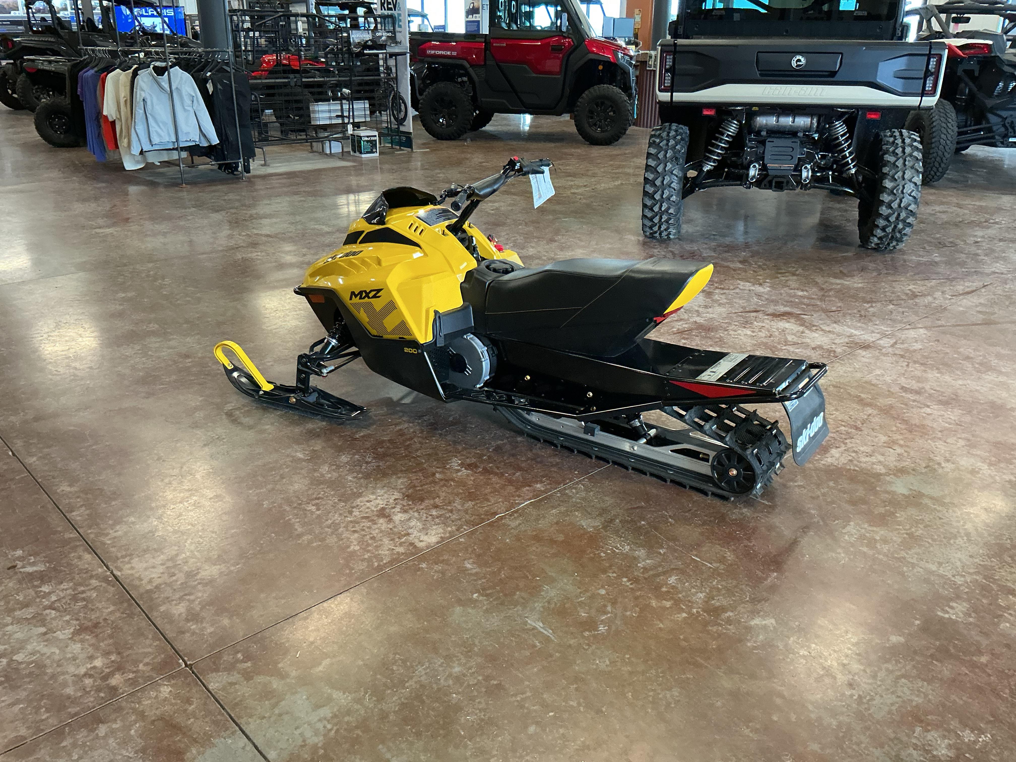 Ski-Doo MXZ 200 ES Cobra Image
