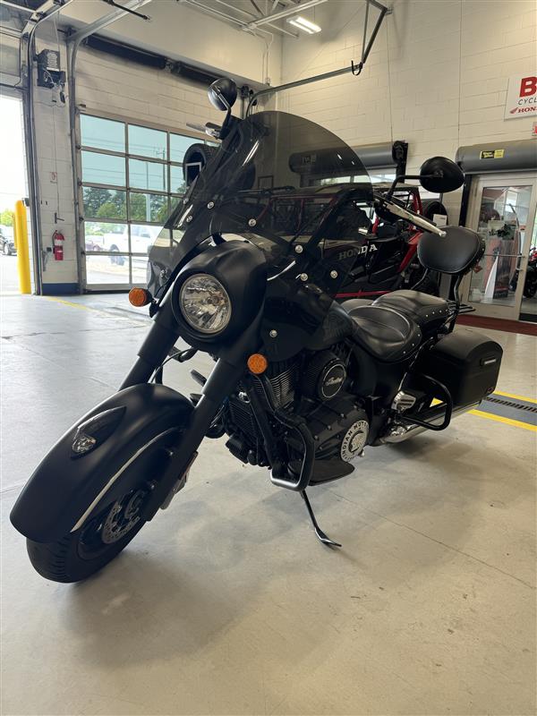 2017 Indian Motorcycle Indian® Chief Dark Horse® - Photo 4