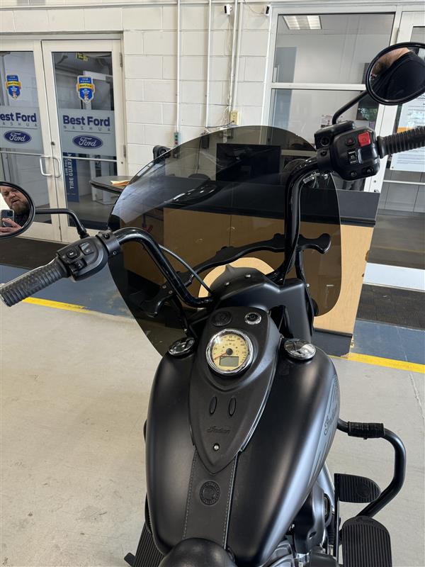 2017 Indian Motorcycle Indian® Chief Dark Horse® - Photo 8