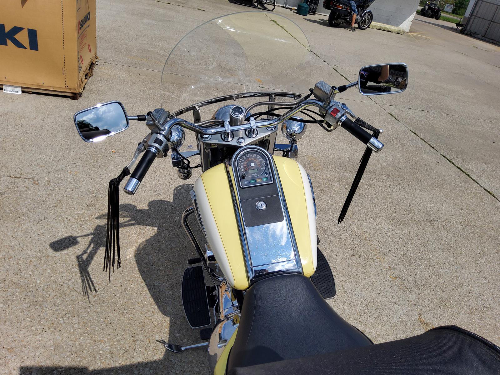 1998 Suzuki VL1500W - INTRTUDER LEGENDARY CLASSIC - Photo 4