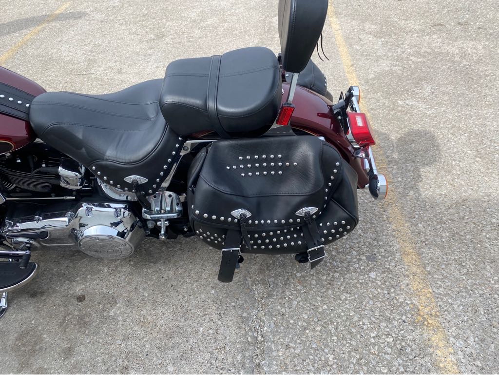 2015 Harley-Davidson® HERITAGE SOFTAIL CLASSIC - Photo 5