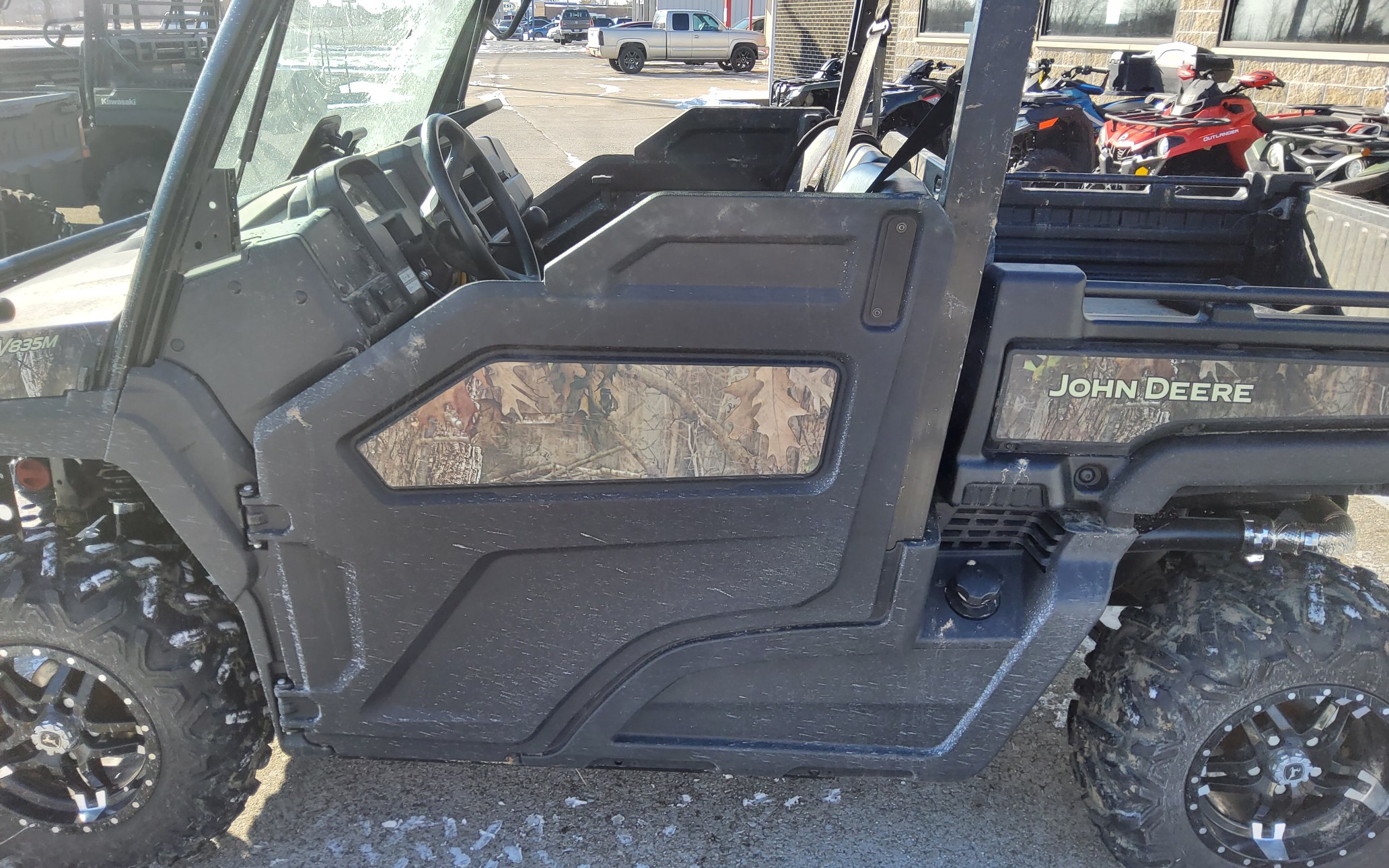 2022 John Deere GATOR 835 - Photo 12