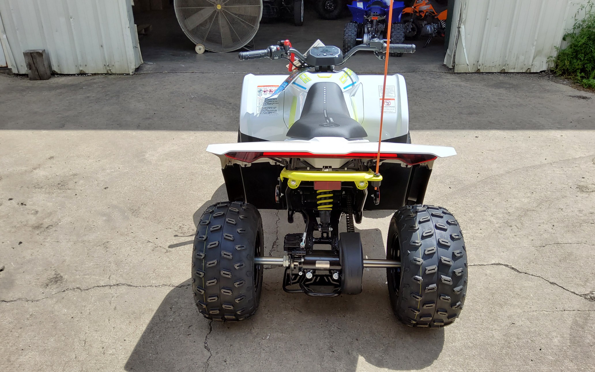 2024 CFMOTO CFORCE 110 EV - Photo 8