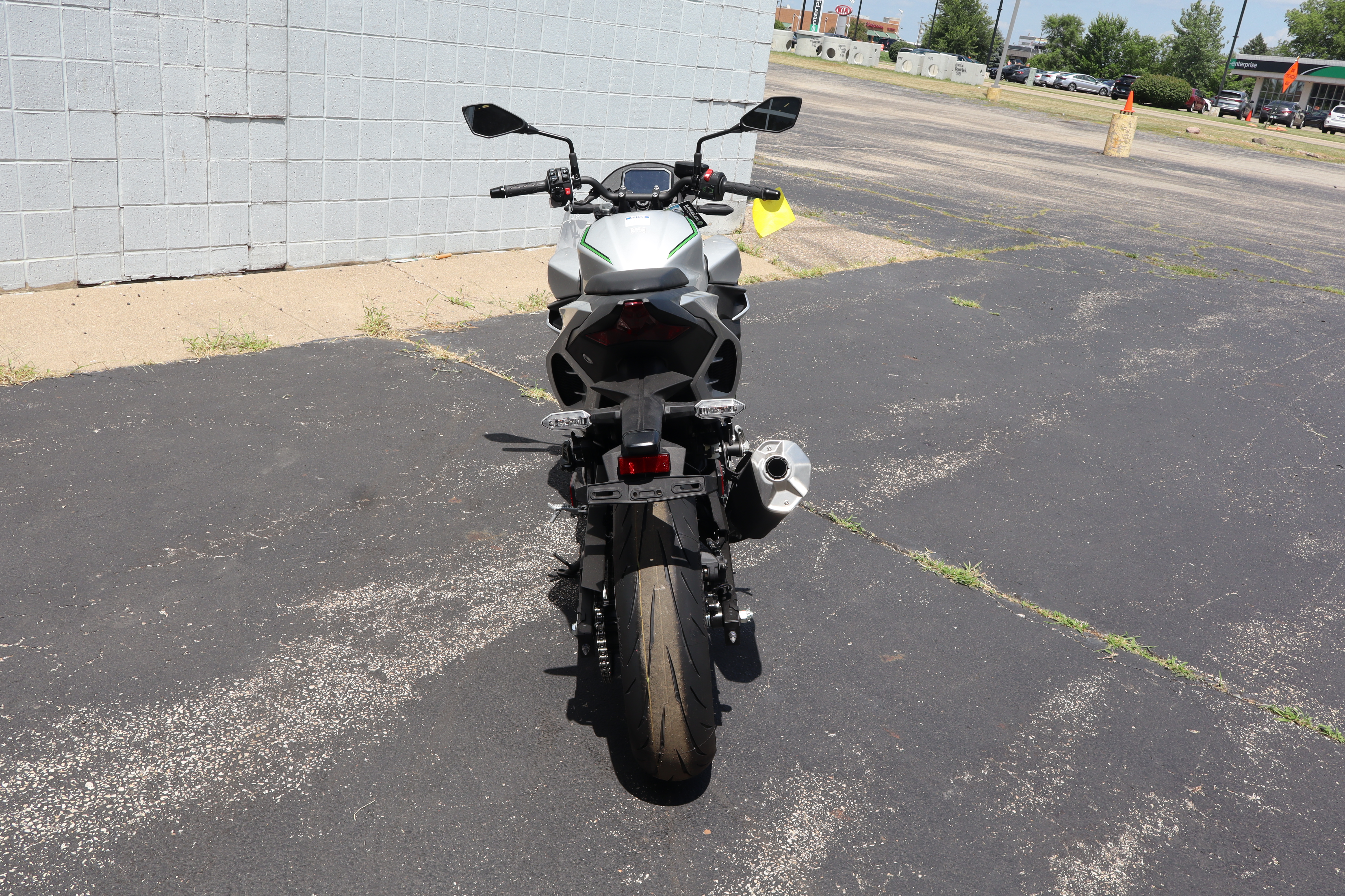 2024 Kawasaki Z7 HYBRID ABS - Photo 11