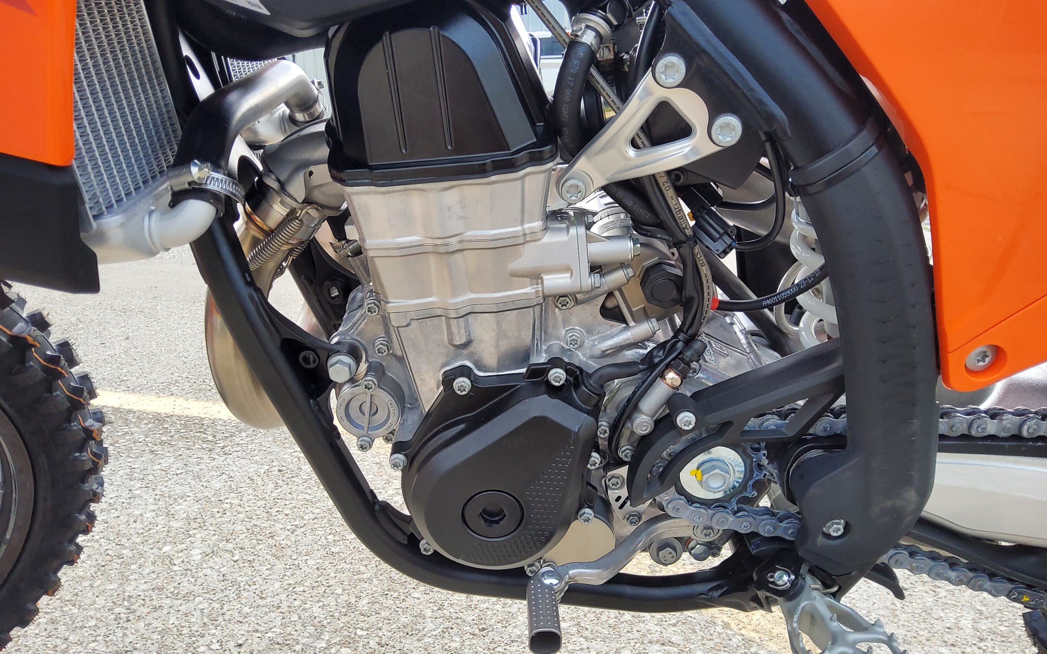 2025 KTM 450 SXF - Photo 10
