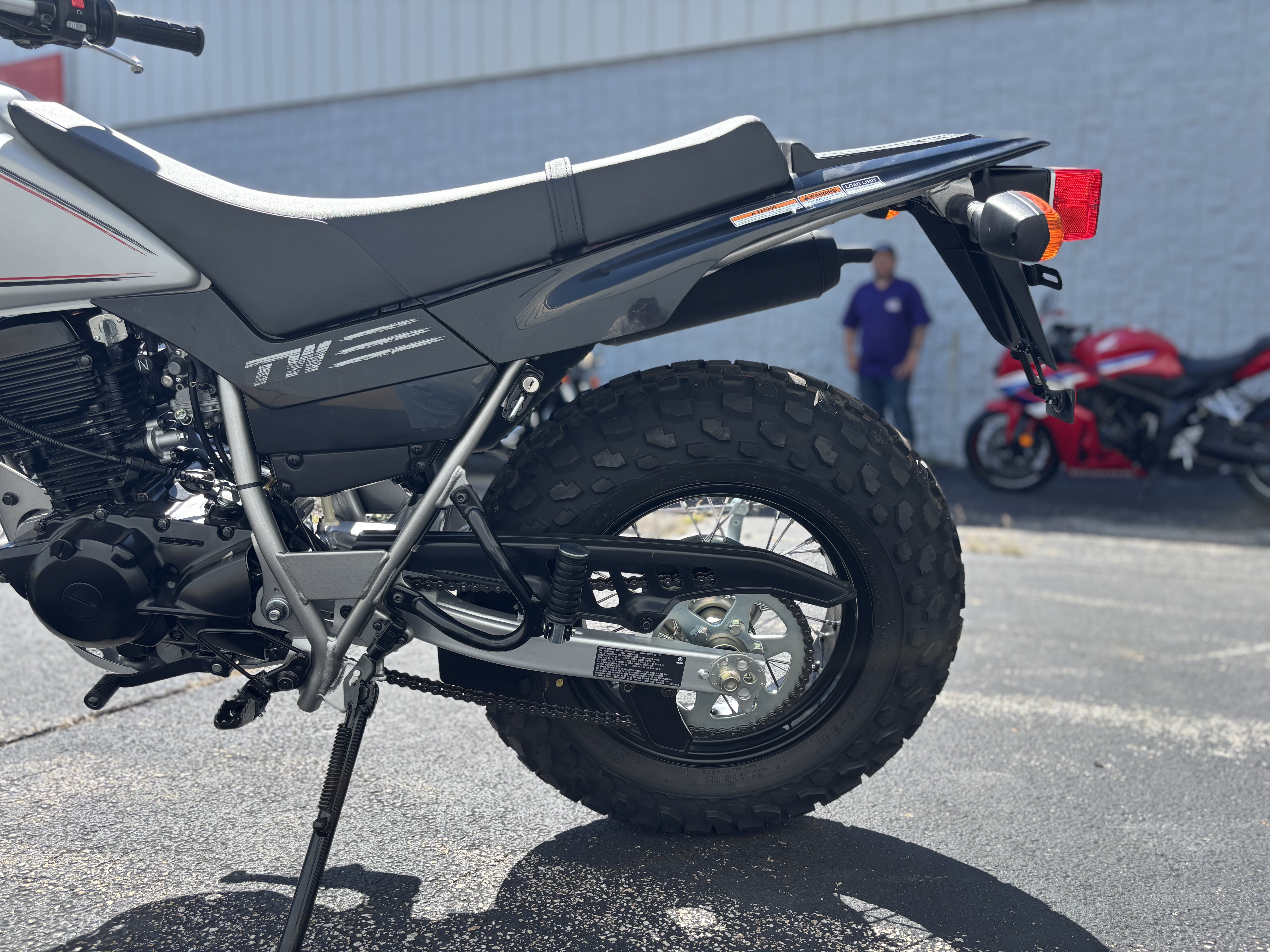 2024 Yamaha TW200 - Photo 11
