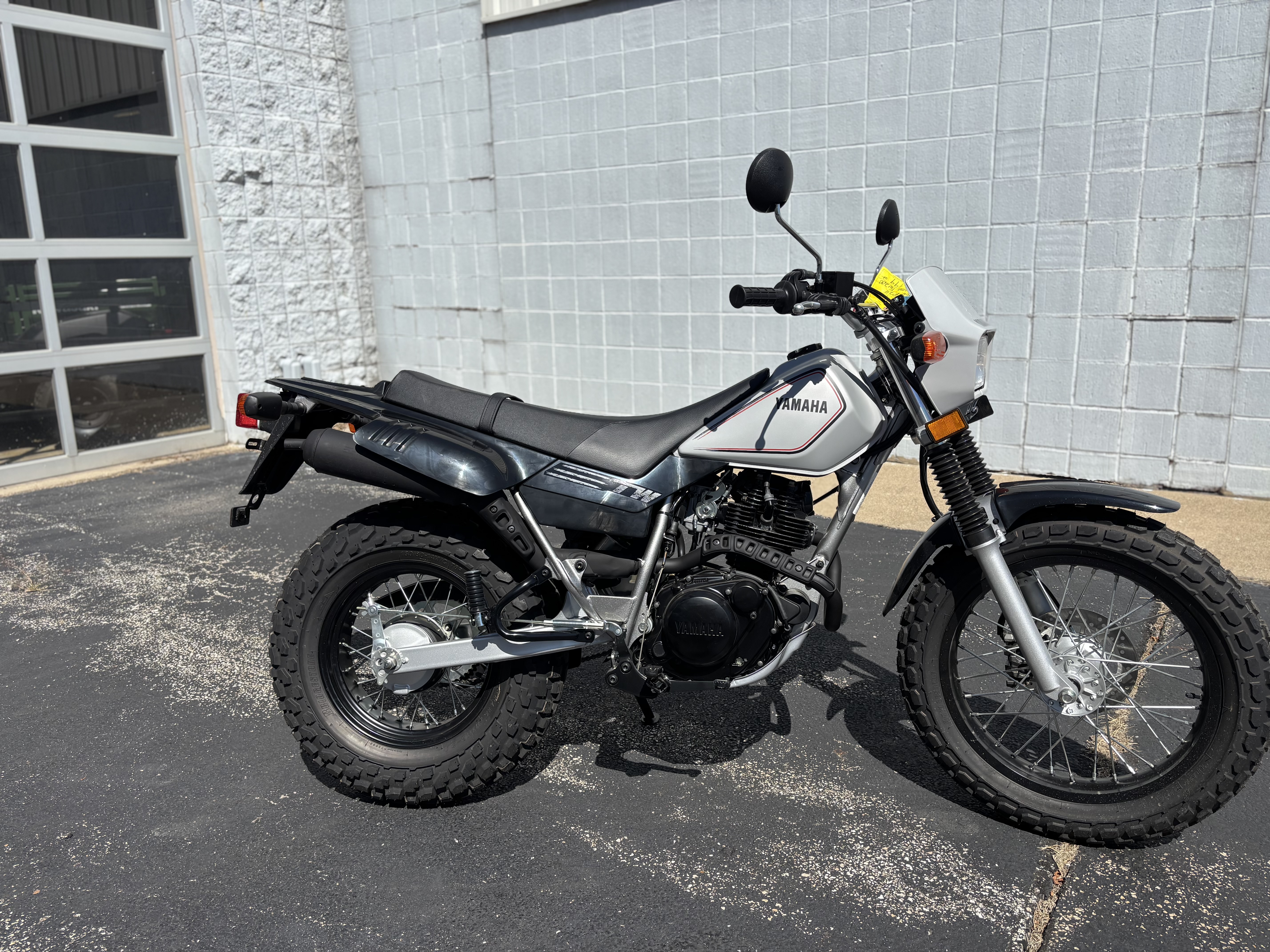 2024 Yamaha TW200 - Photo 2