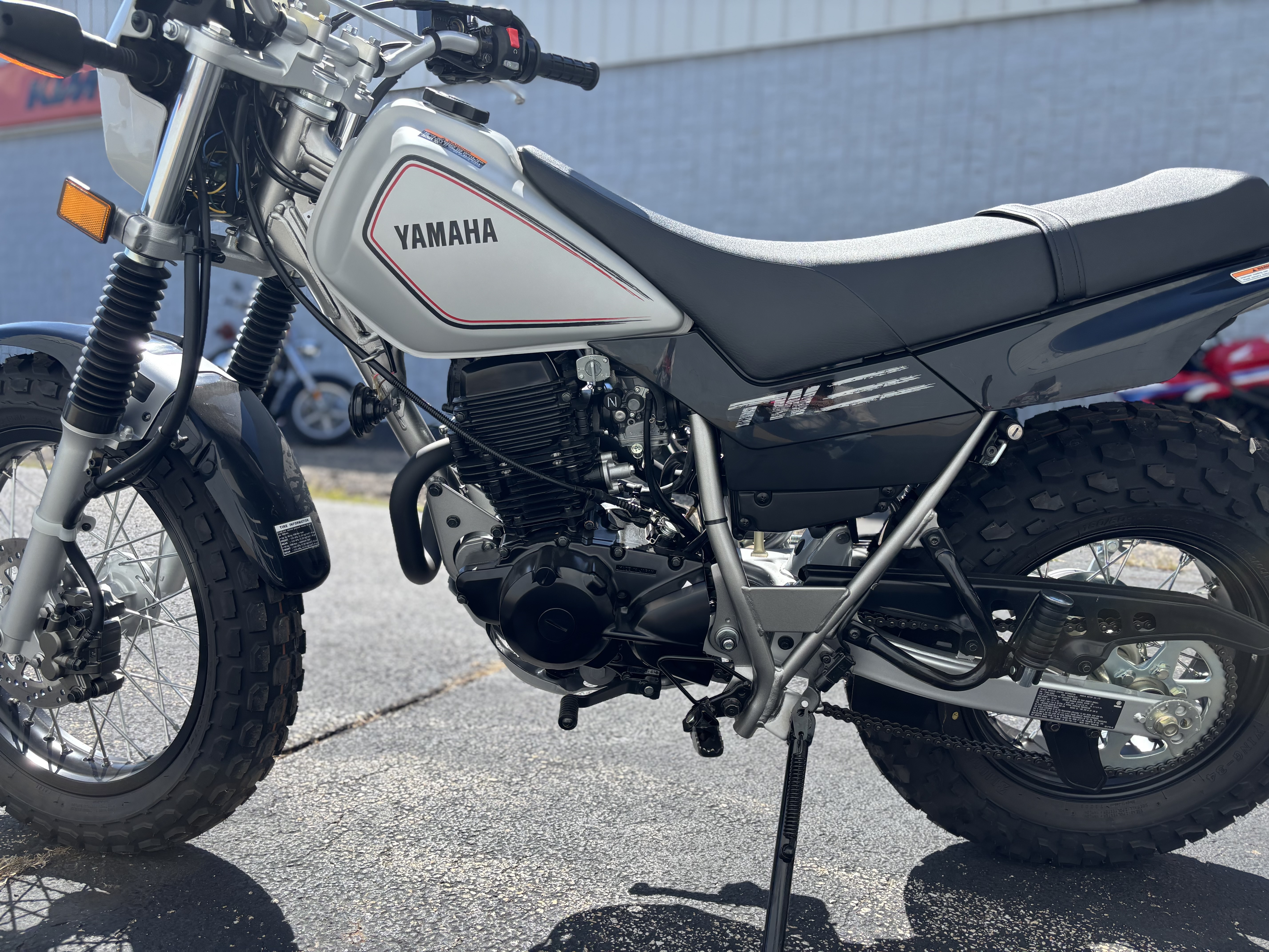 2024 Yamaha TW200 - Photo 10
