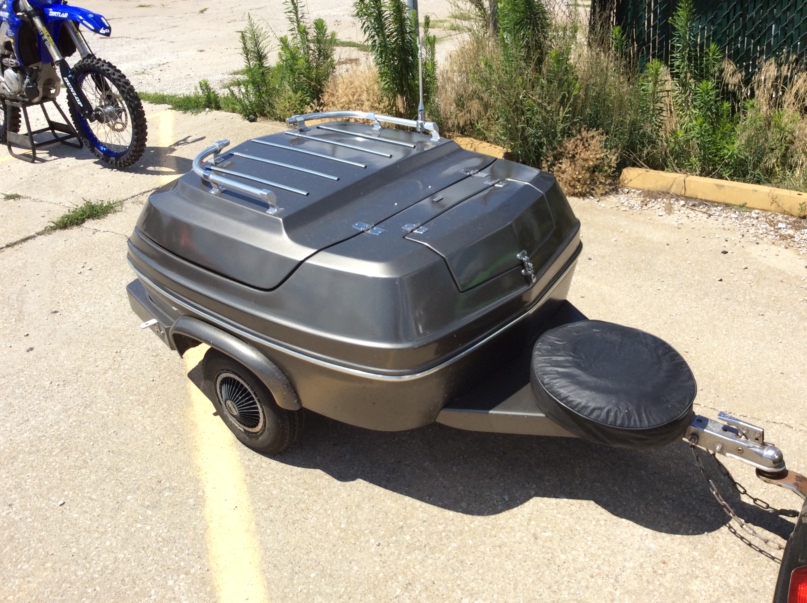 1988 SAVAGE COACH TRAILER