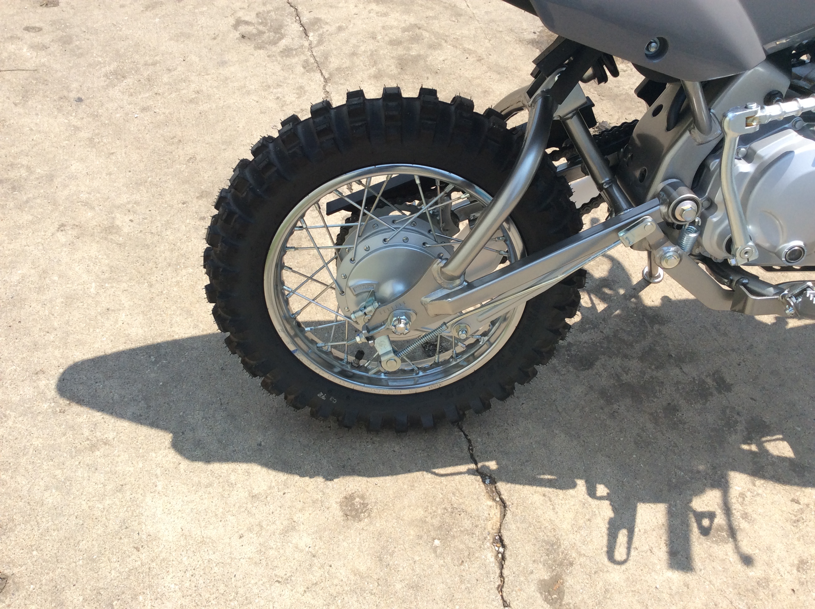 2025 Kawasaki KLX 110R L - Photo 4