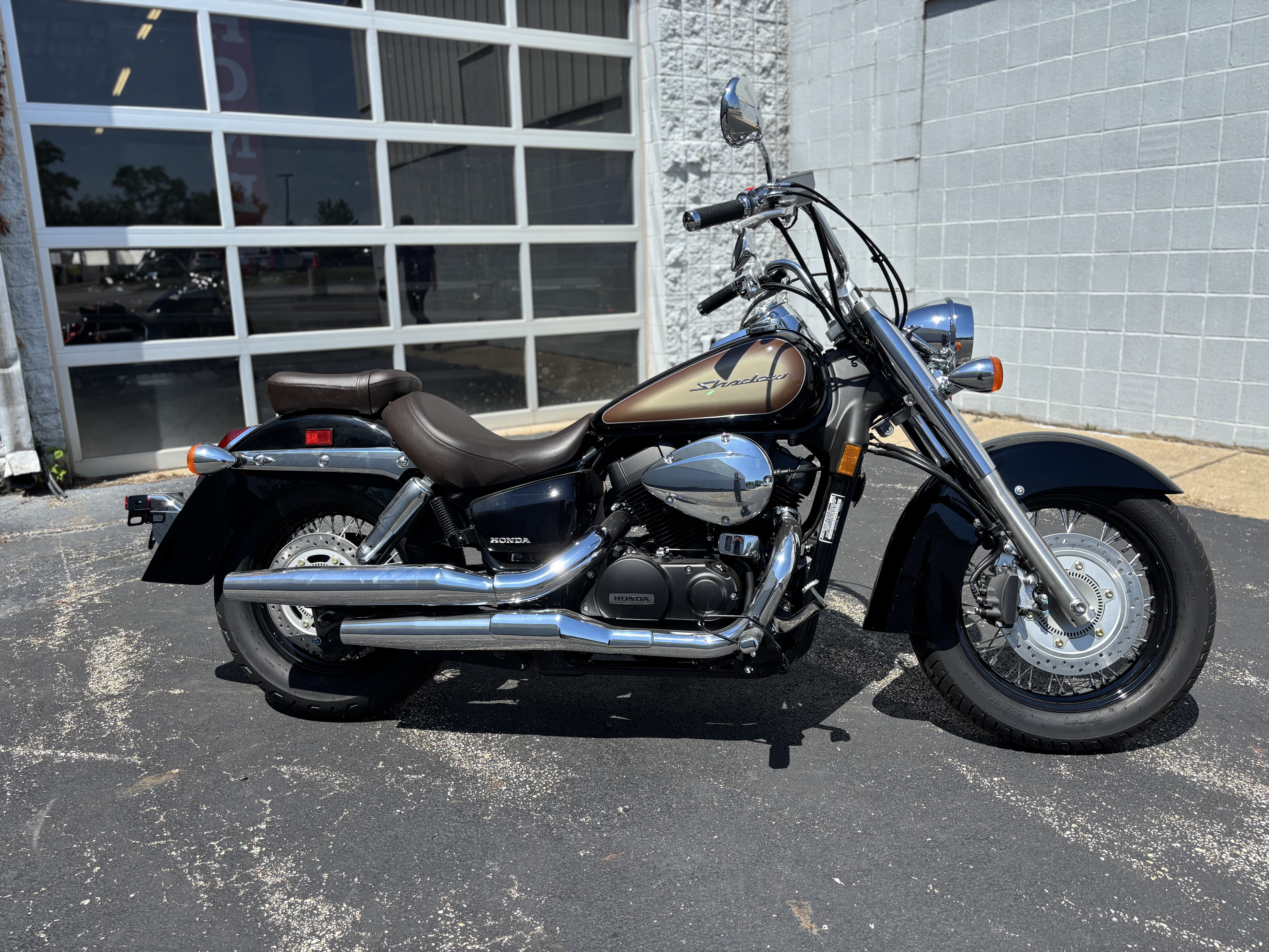 2024 Honda SHADOW AERO ABS - Photo 2