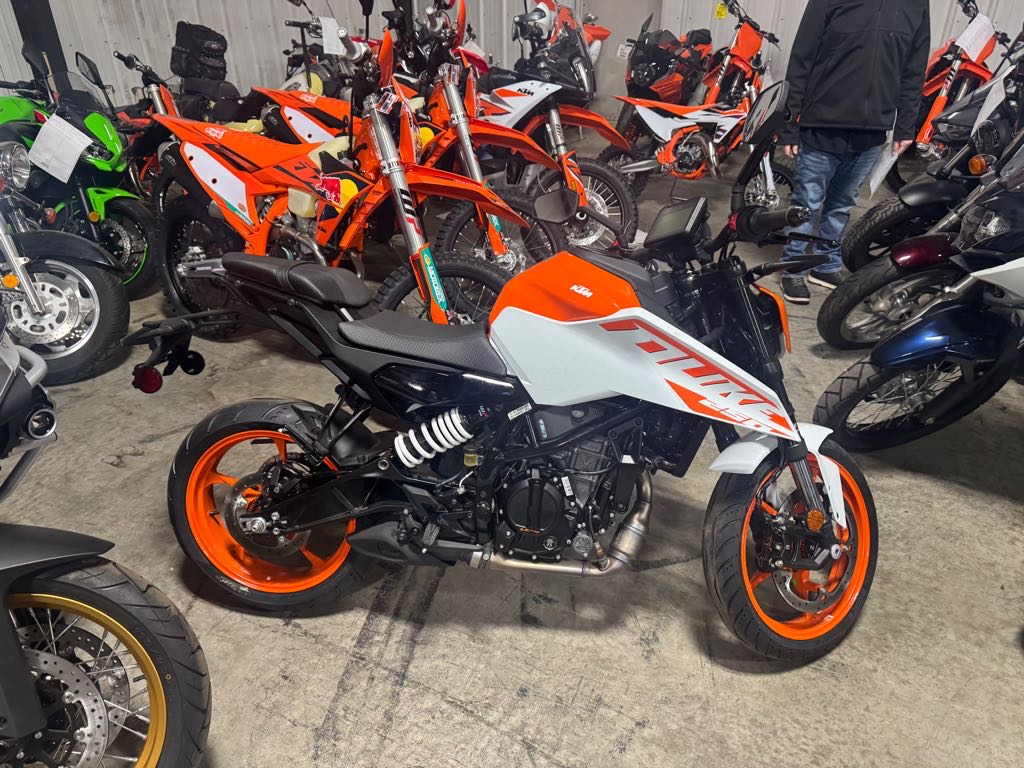2024 KTM 250 DUKE