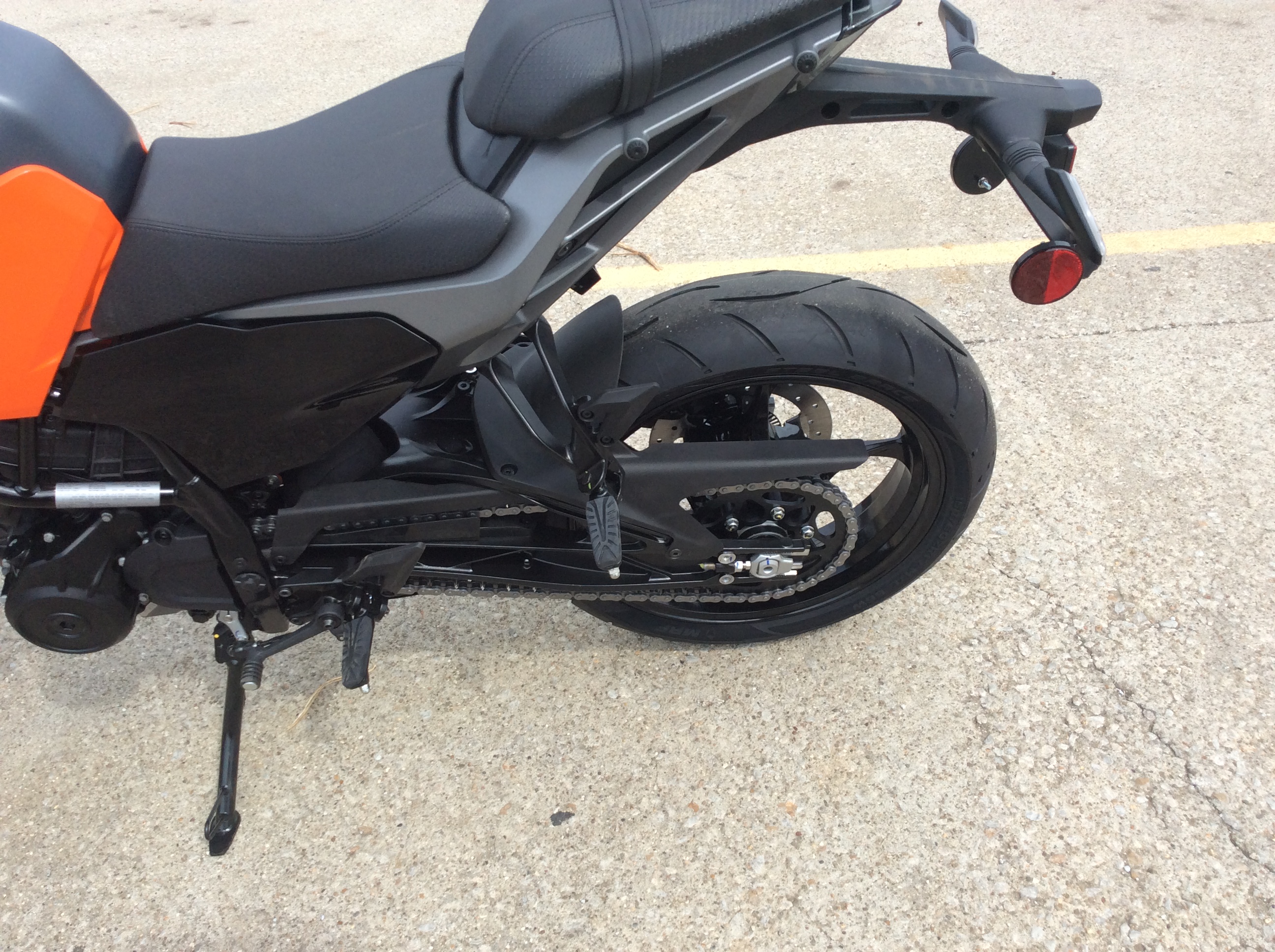 2024 KTM 250 DUKE - Photo 8