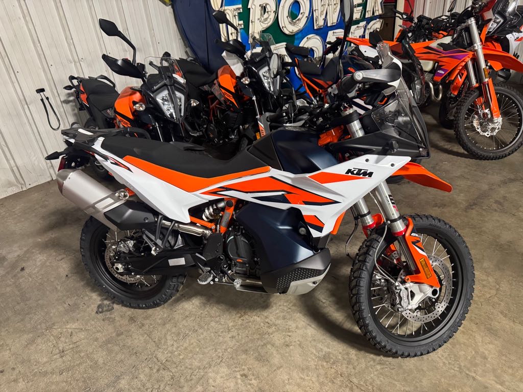 2024 KTM 890 ADVENTURE R