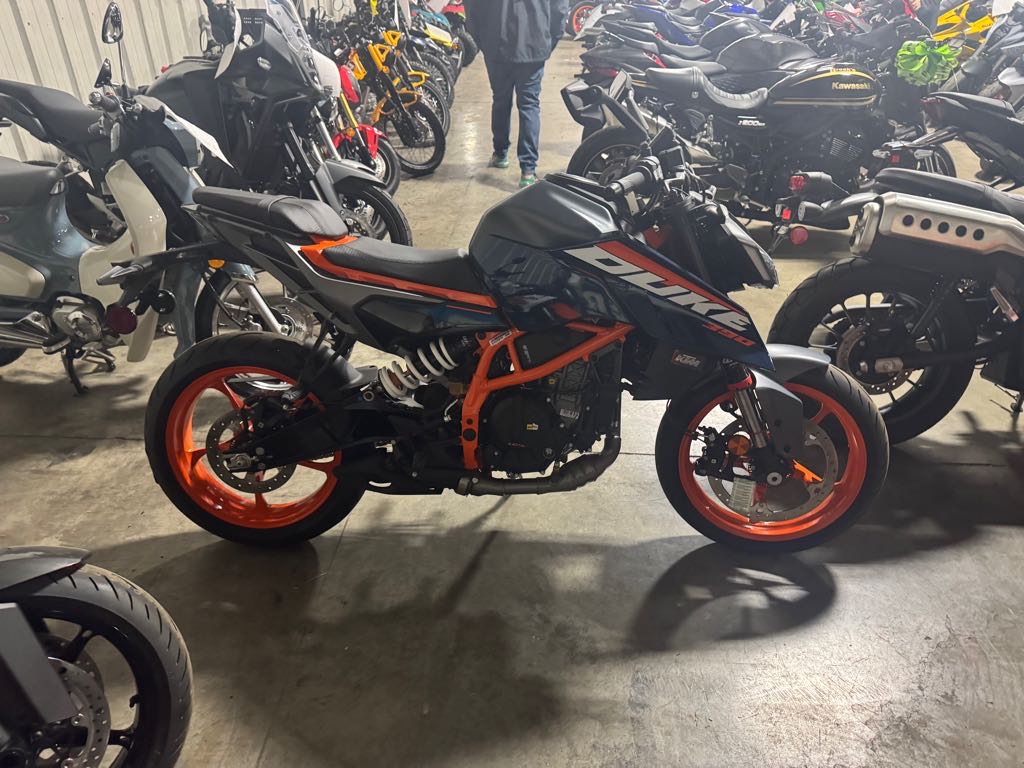 2024 KTM 390 DUKE