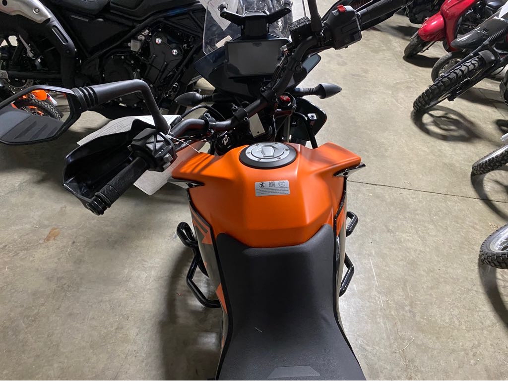 2024 KTM 390 ADVENTURE - Photo 2