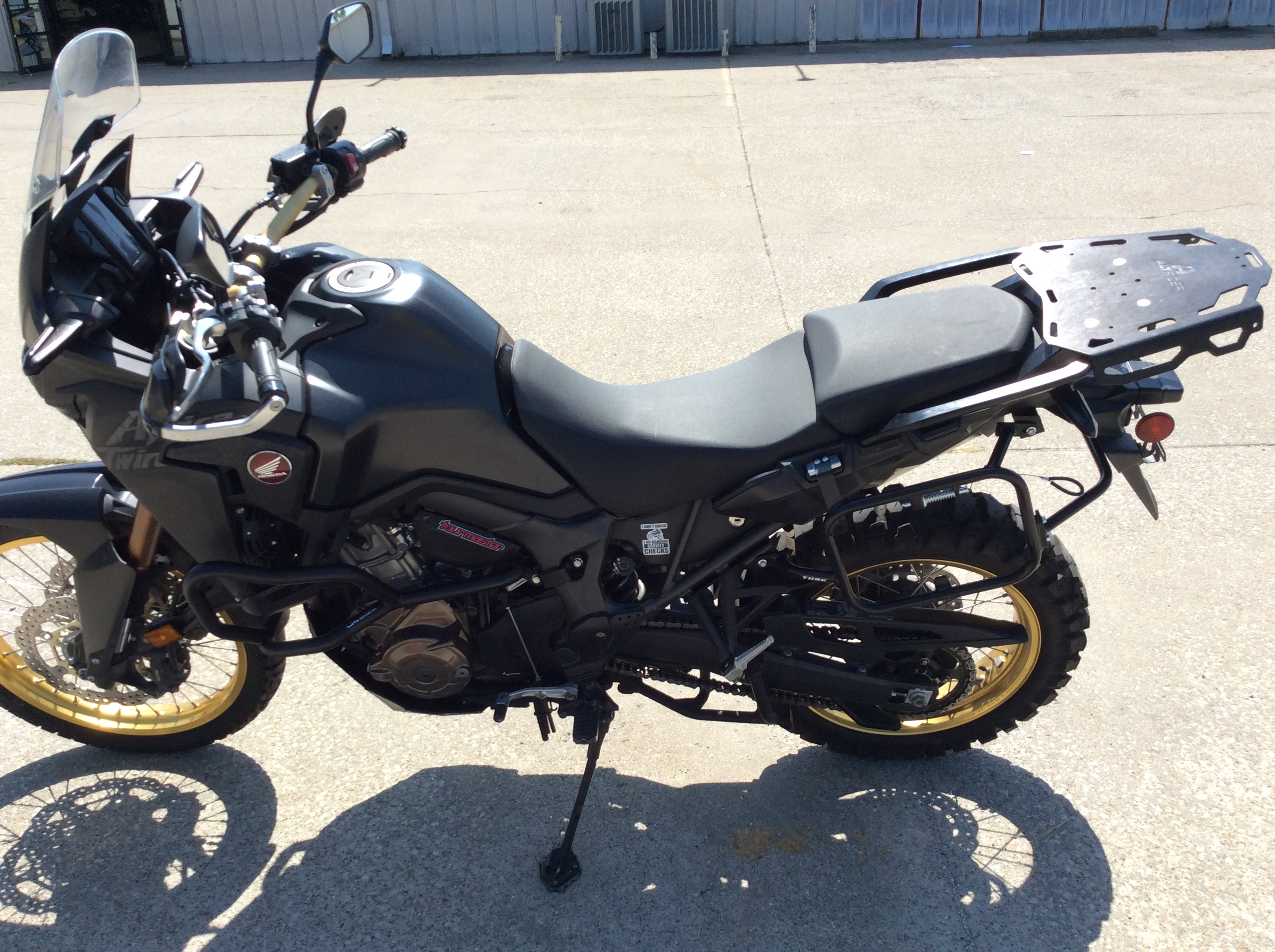 2019 Honda AFRICA TWIN - Photo 4