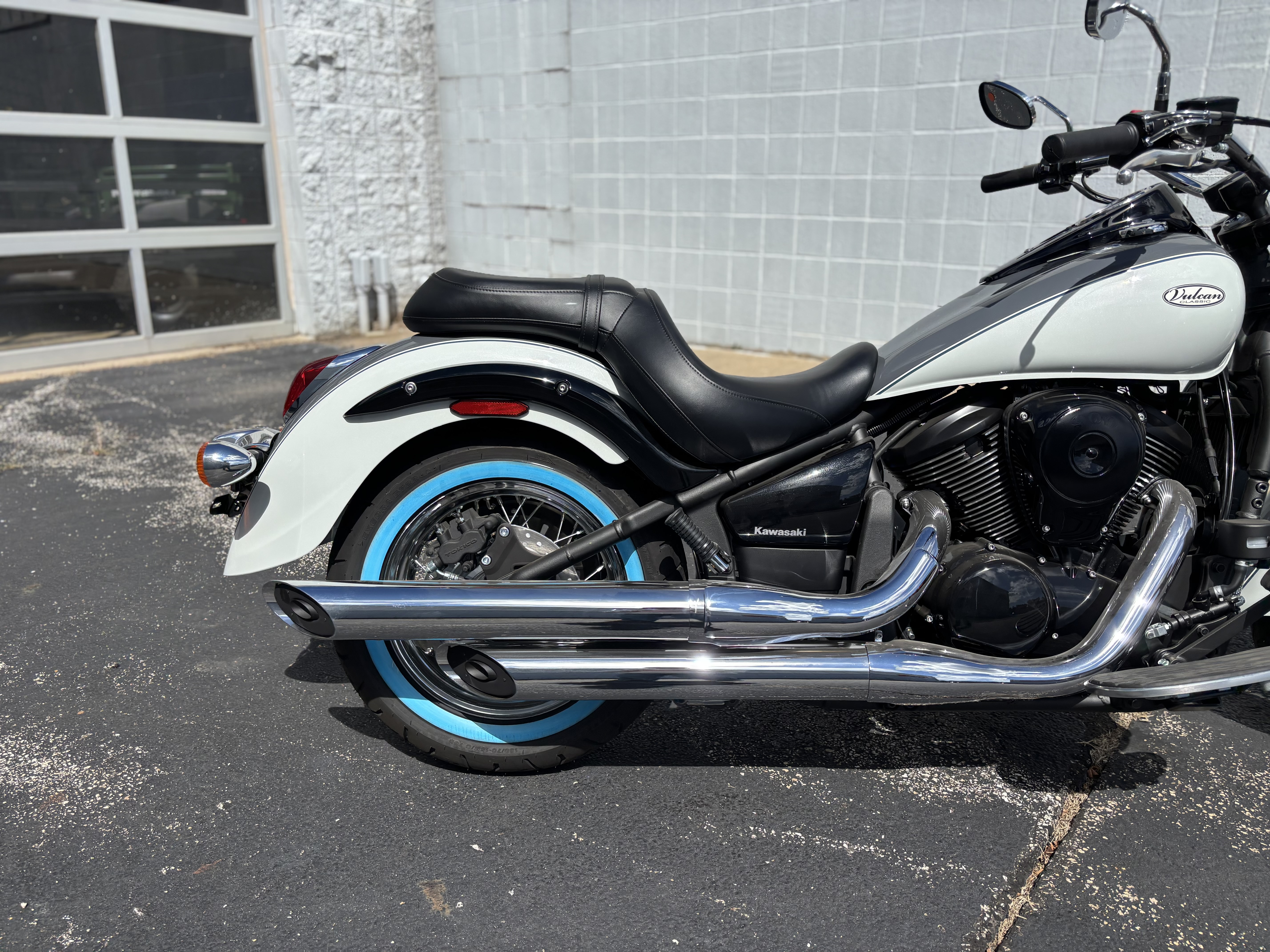 2024 Kawasaki VULCAN 900 CLASSIC - Photo 5