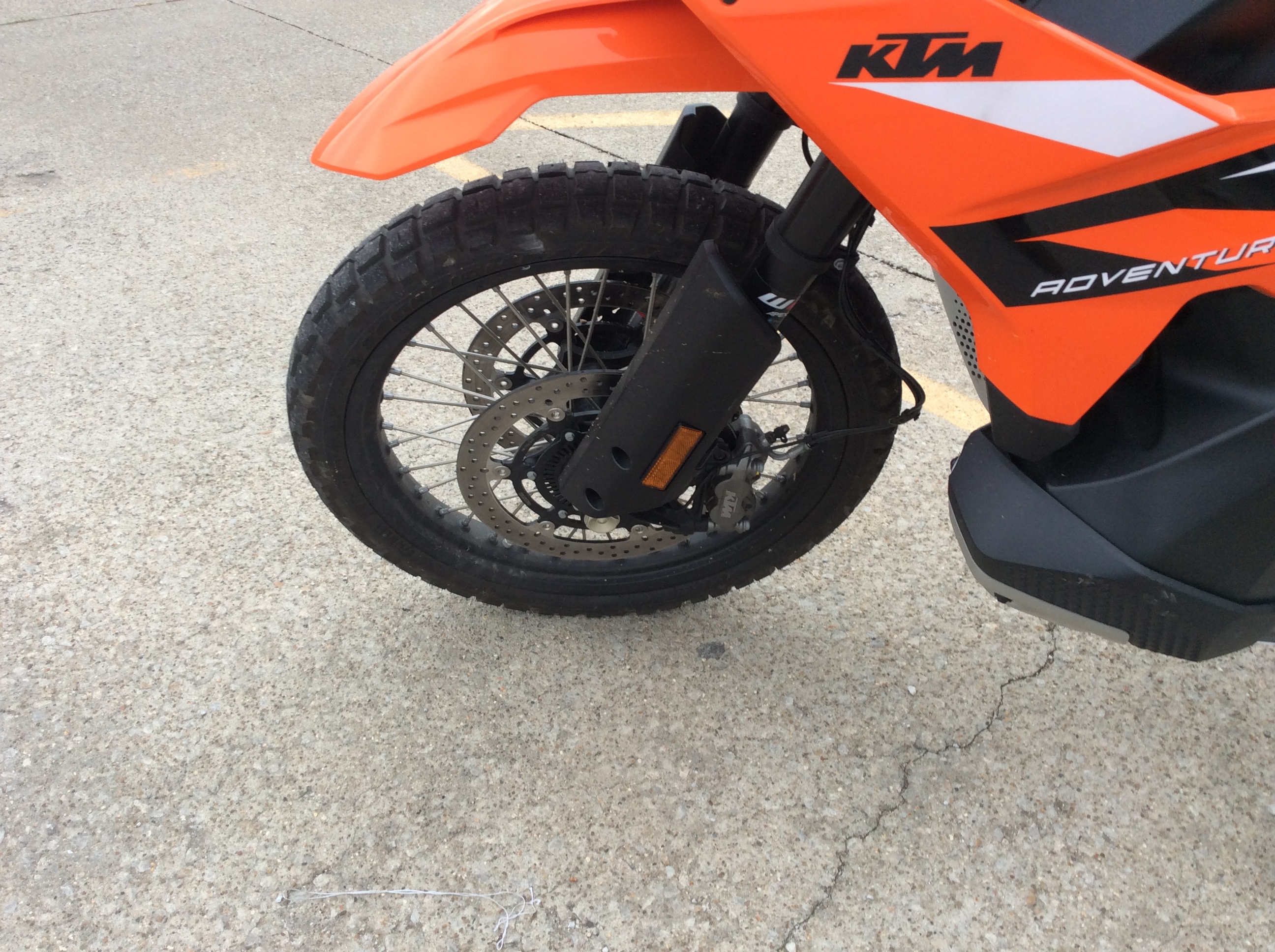 2023 KTM 890 ADVENTURE - Photo 8