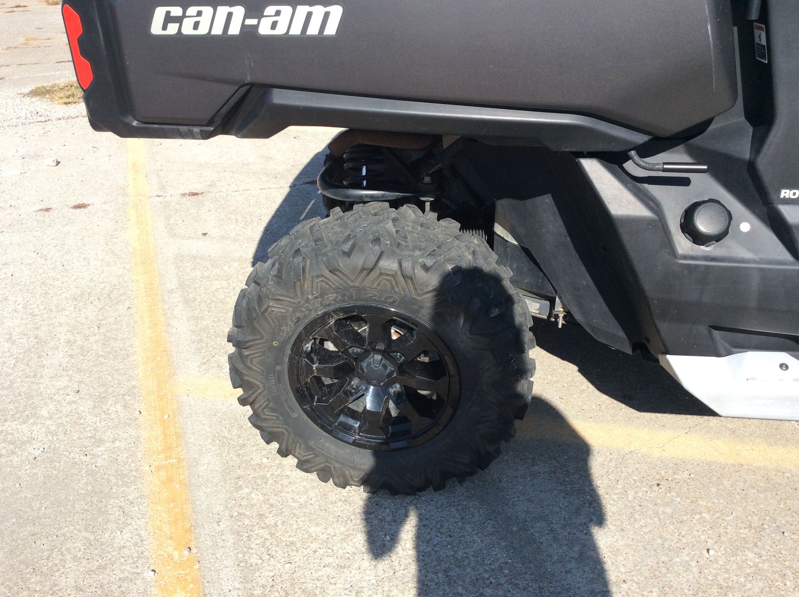 2020 Can-Am DEFENDER XTP HD 10 - Photo 4