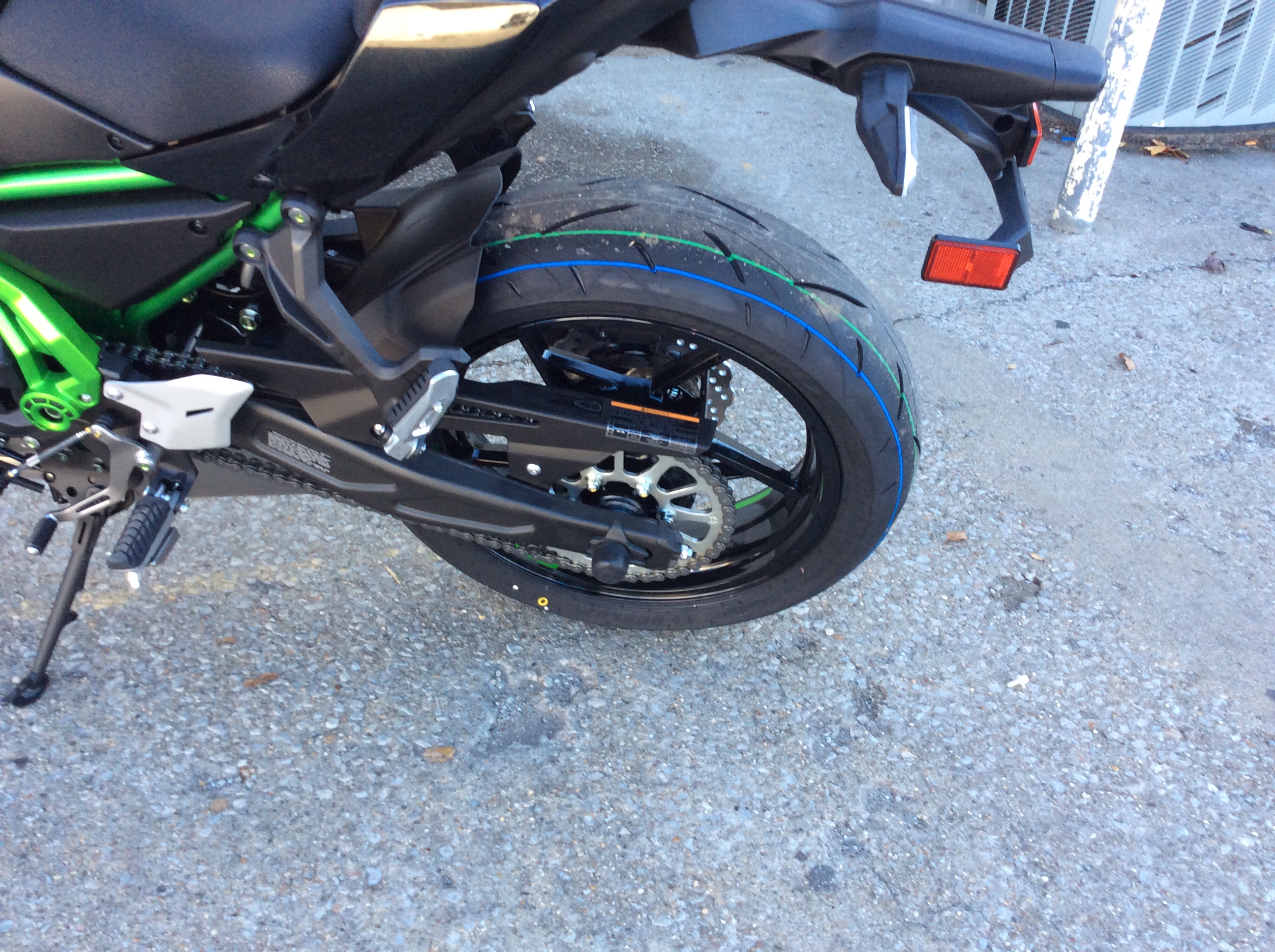 2025 Kawasaki Z650 ABS - Photo 6