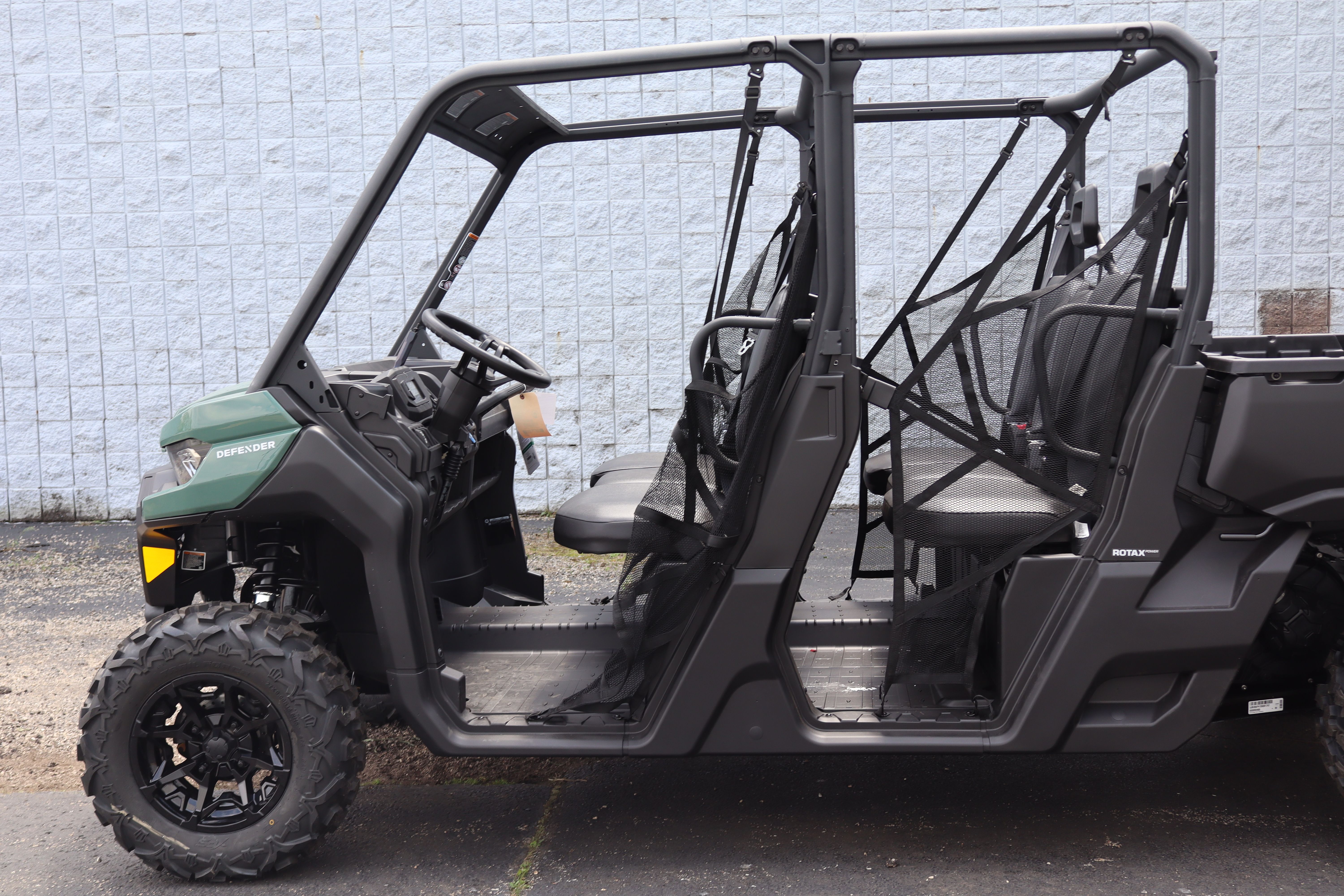 2025 Can-Am DEFENDER MAX DPS HD9 - Photo 9