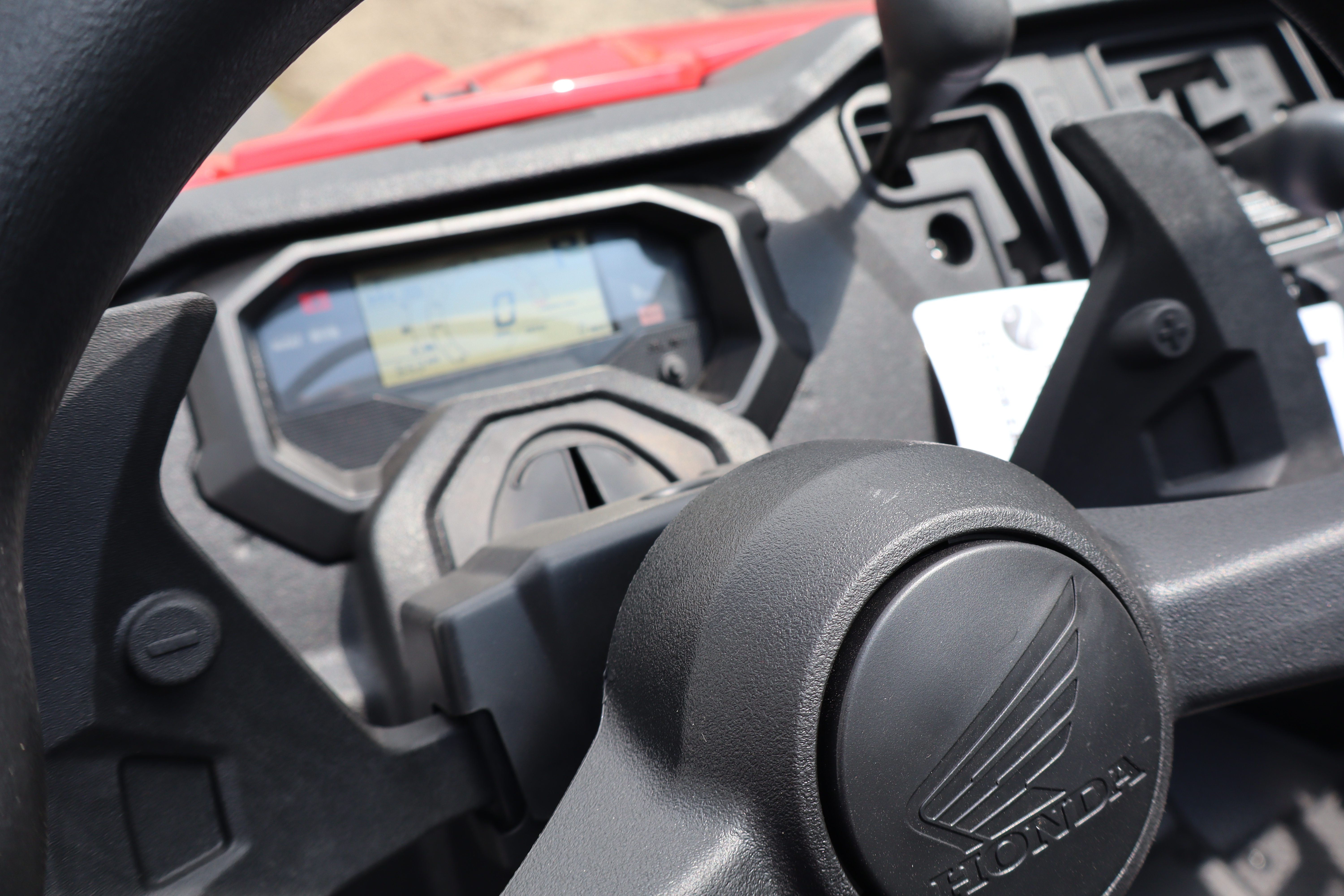 2025 Honda PIONEER 1000 - Photo 14