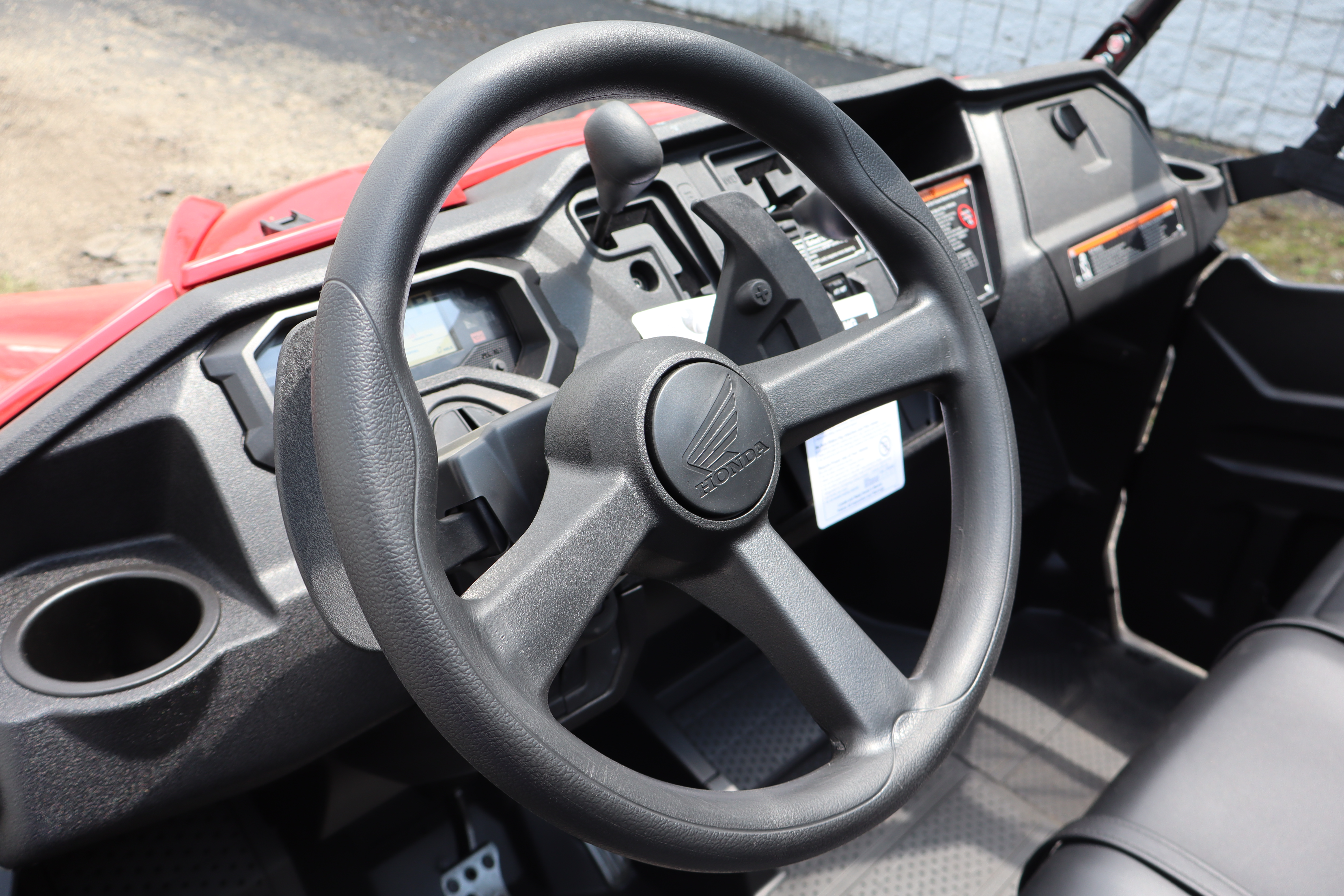 2025 Honda PIONEER 1000 - Photo 13