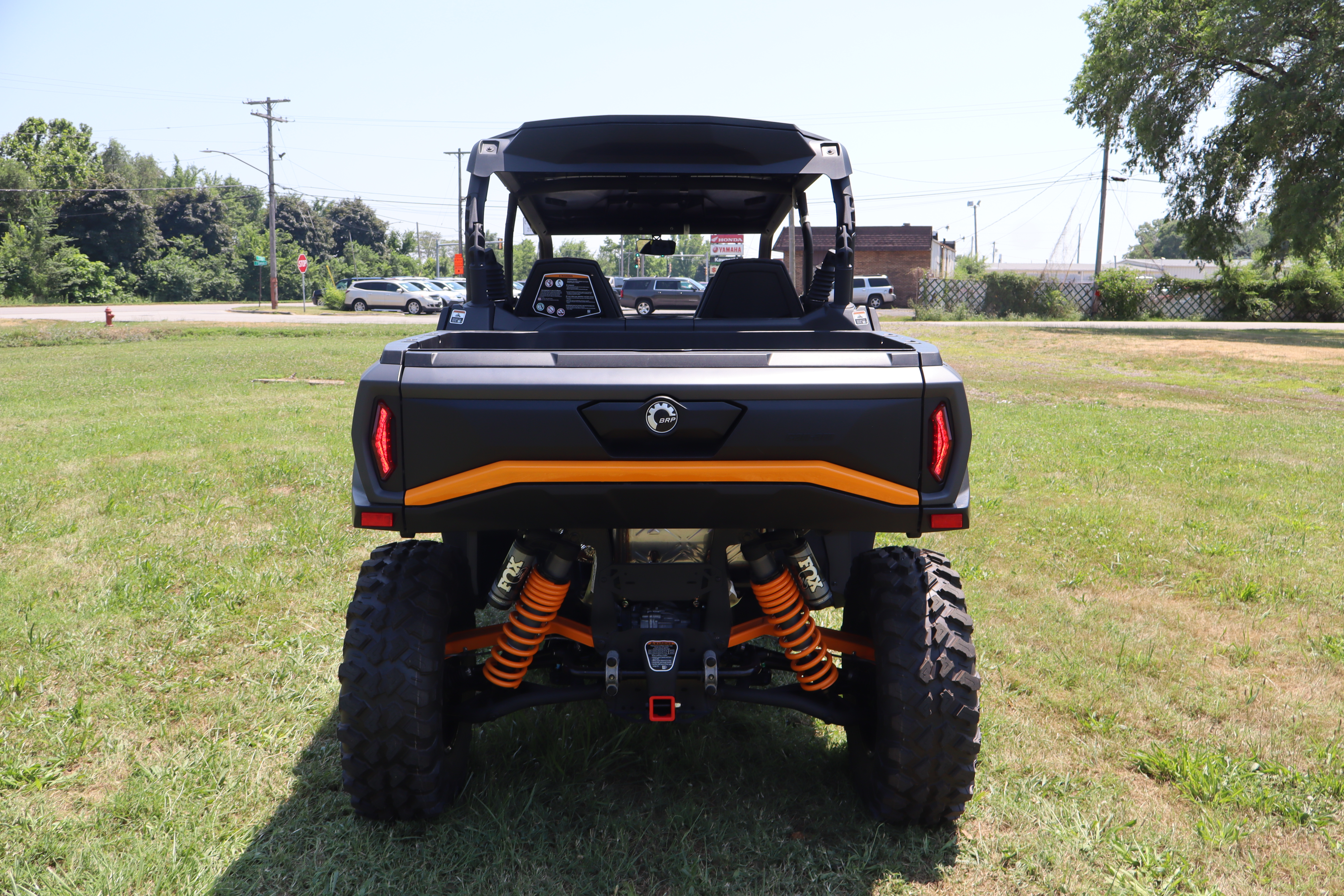 2025 Can-Am COMMANDER MAX XT-P 1000R\ - Photo 11