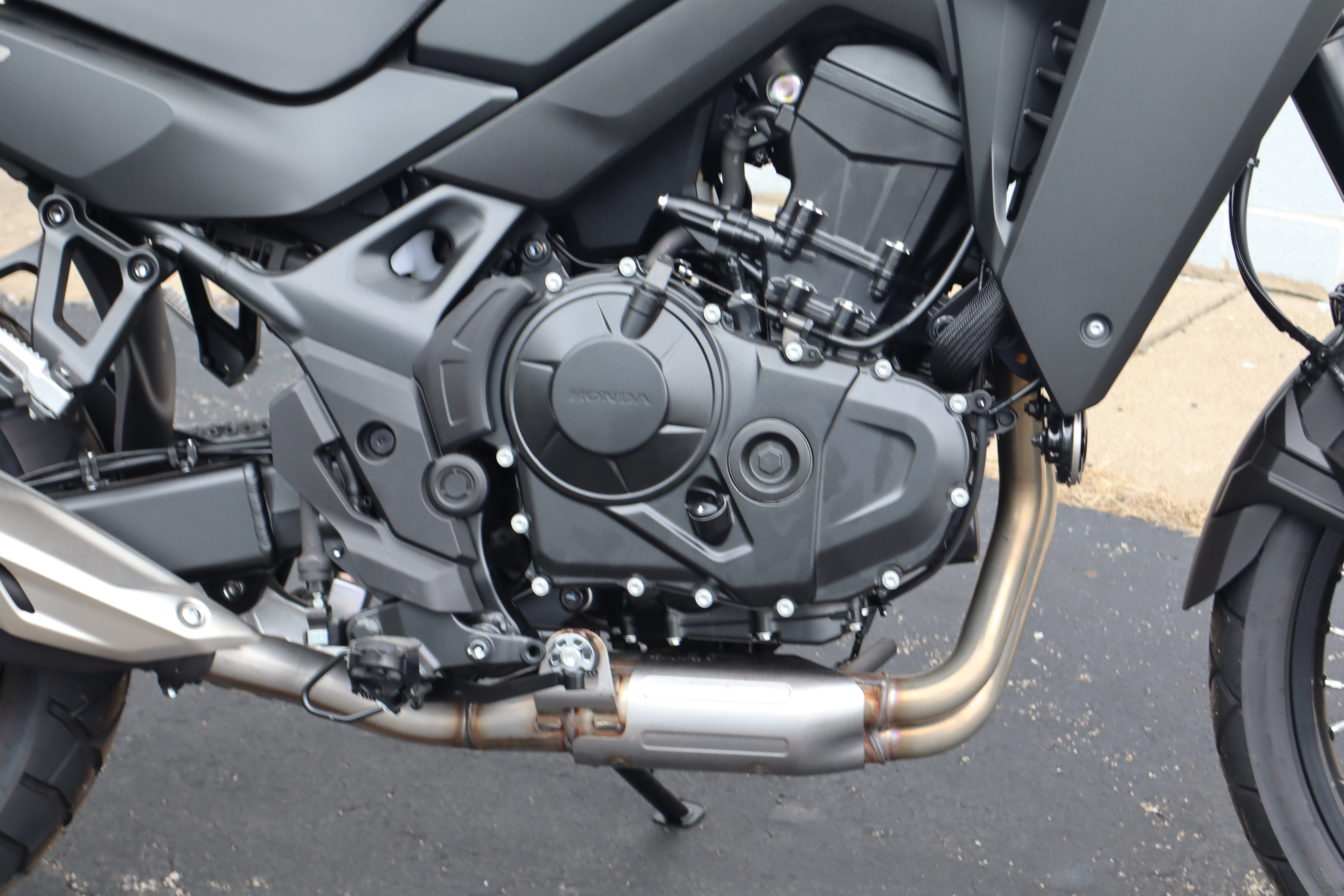 2024 Honda TRANSALP 750 - Photo 4