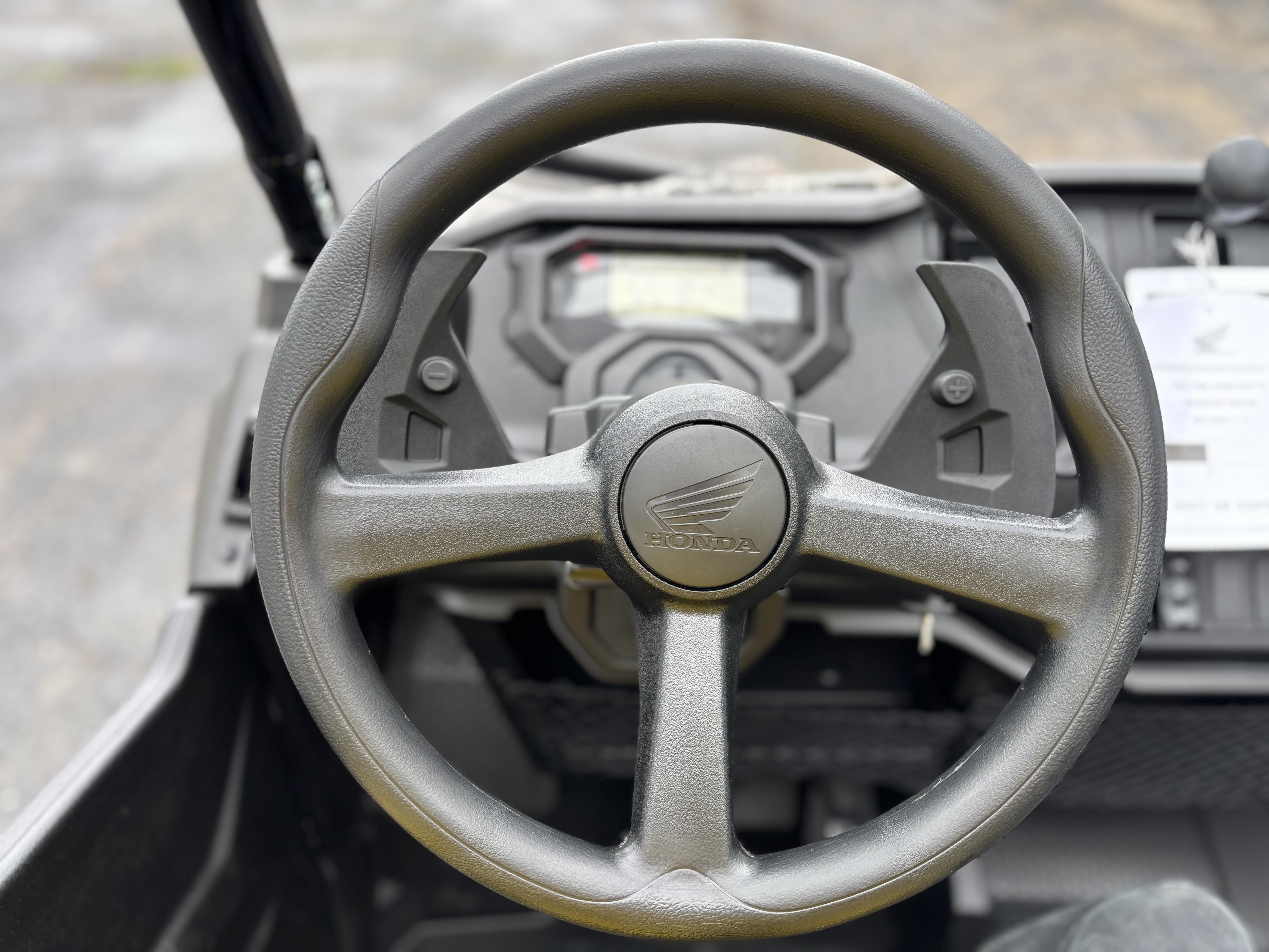 2025 Honda Pioneer 1000 Forest - Photo 13