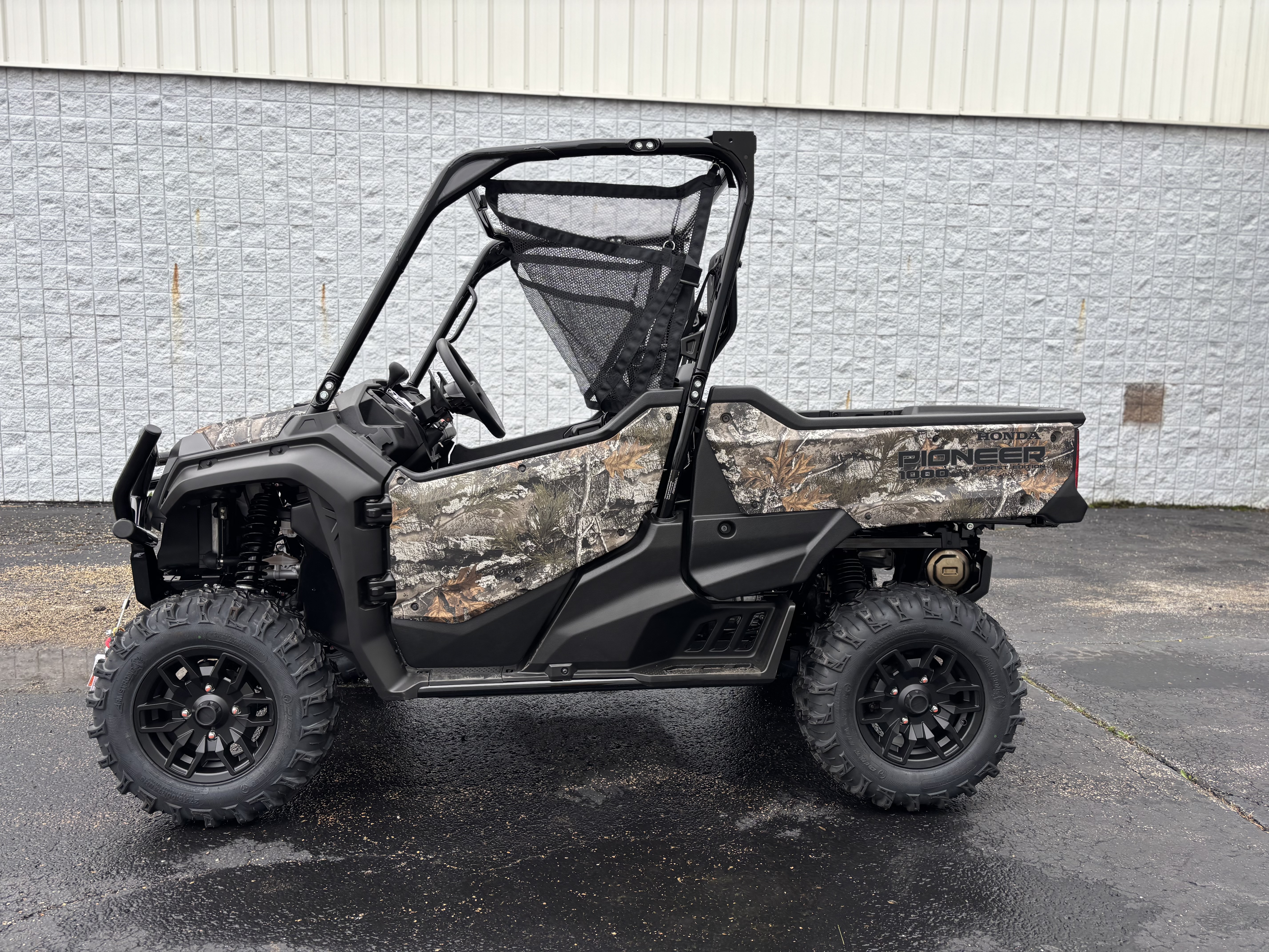 2025 Honda Pioneer 1000 Forest - Photo 7