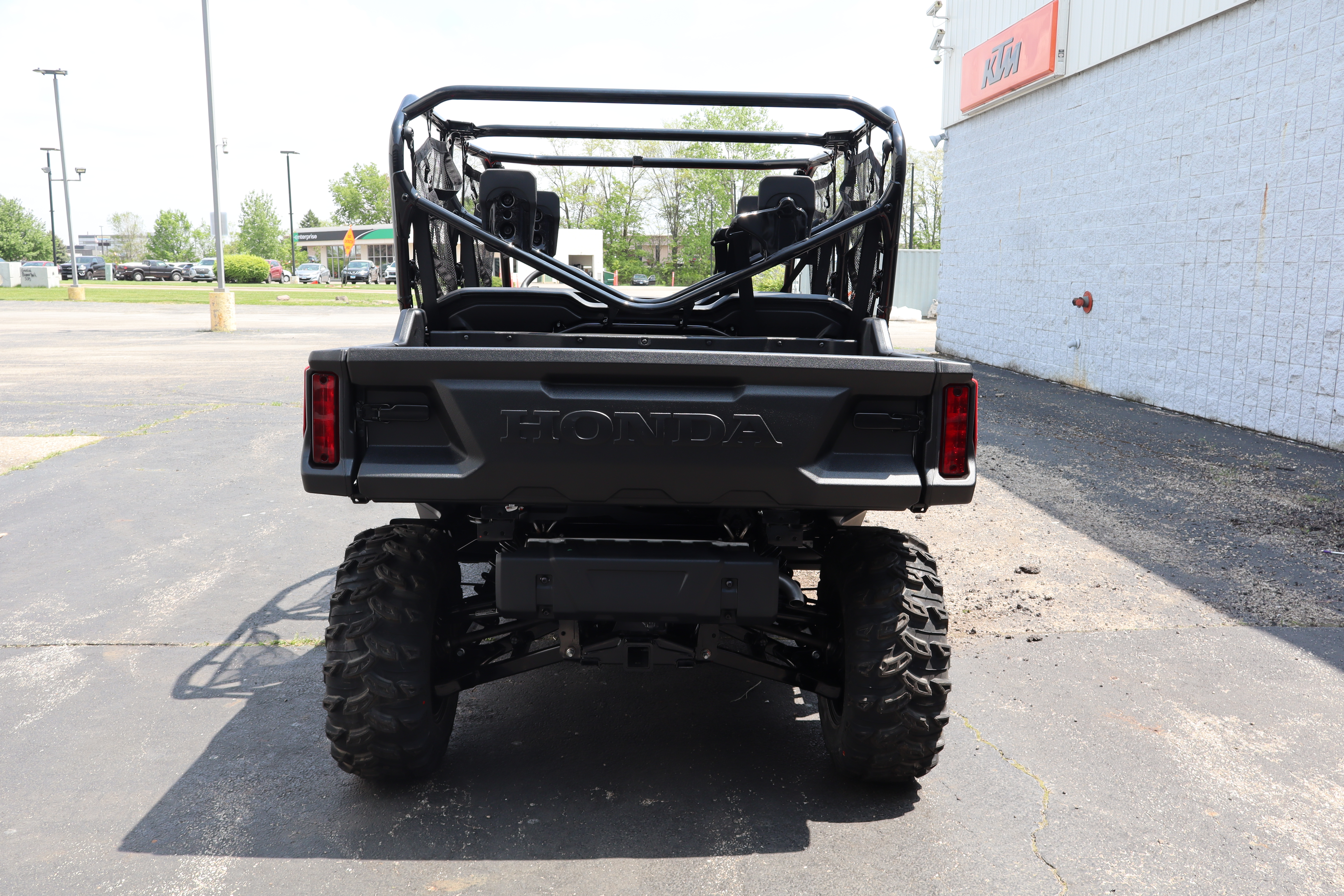 2025 Honda PIONEER 1000-6 CREW DELUXE - Photo 6