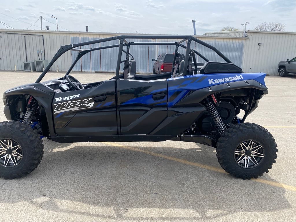 2025 Kawasaki TERYX KRX4 1000 - Photo 2